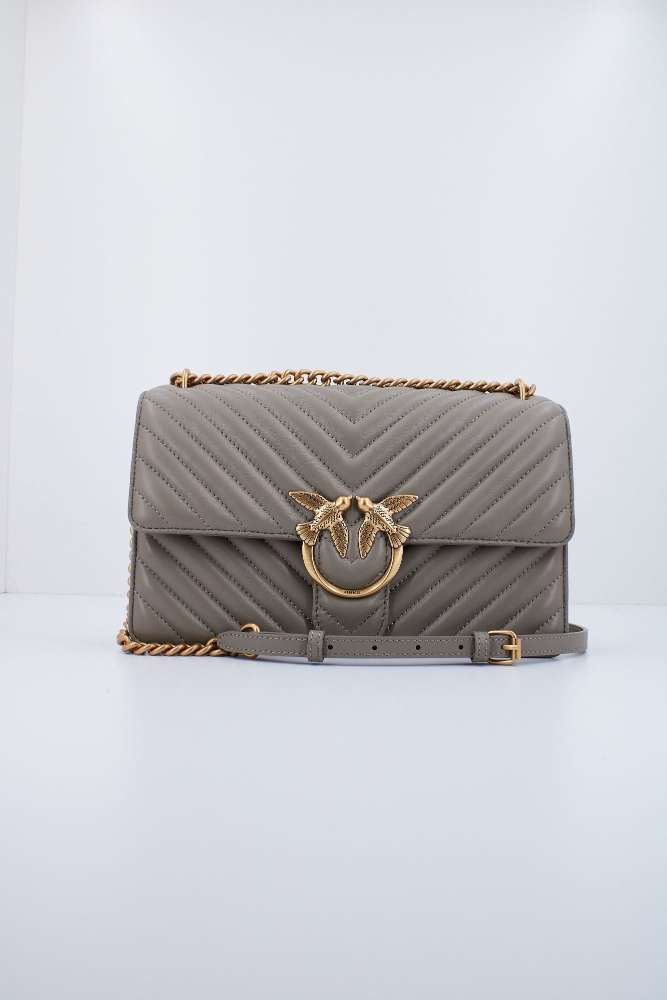 PINKO LOVE ONE CLASSIC DC SHEEP en color BEIS (1)