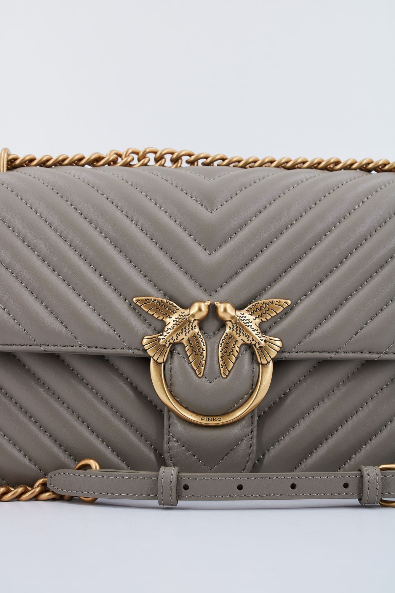 PINKO LOVE ONE CLASSIC DC SHEEP en color BEIS (4)