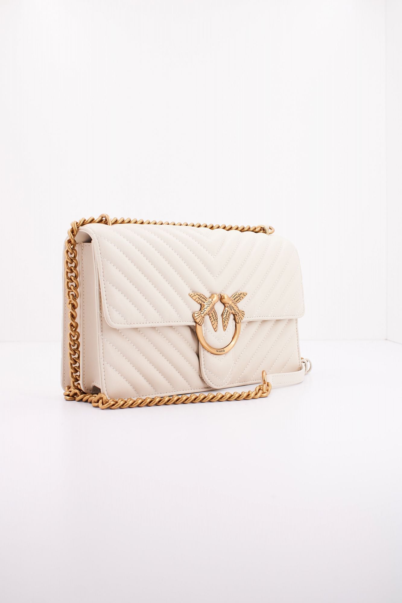 PINKO LOVE ONE CLASSIC DC SHEEP en color BLANCO (2)