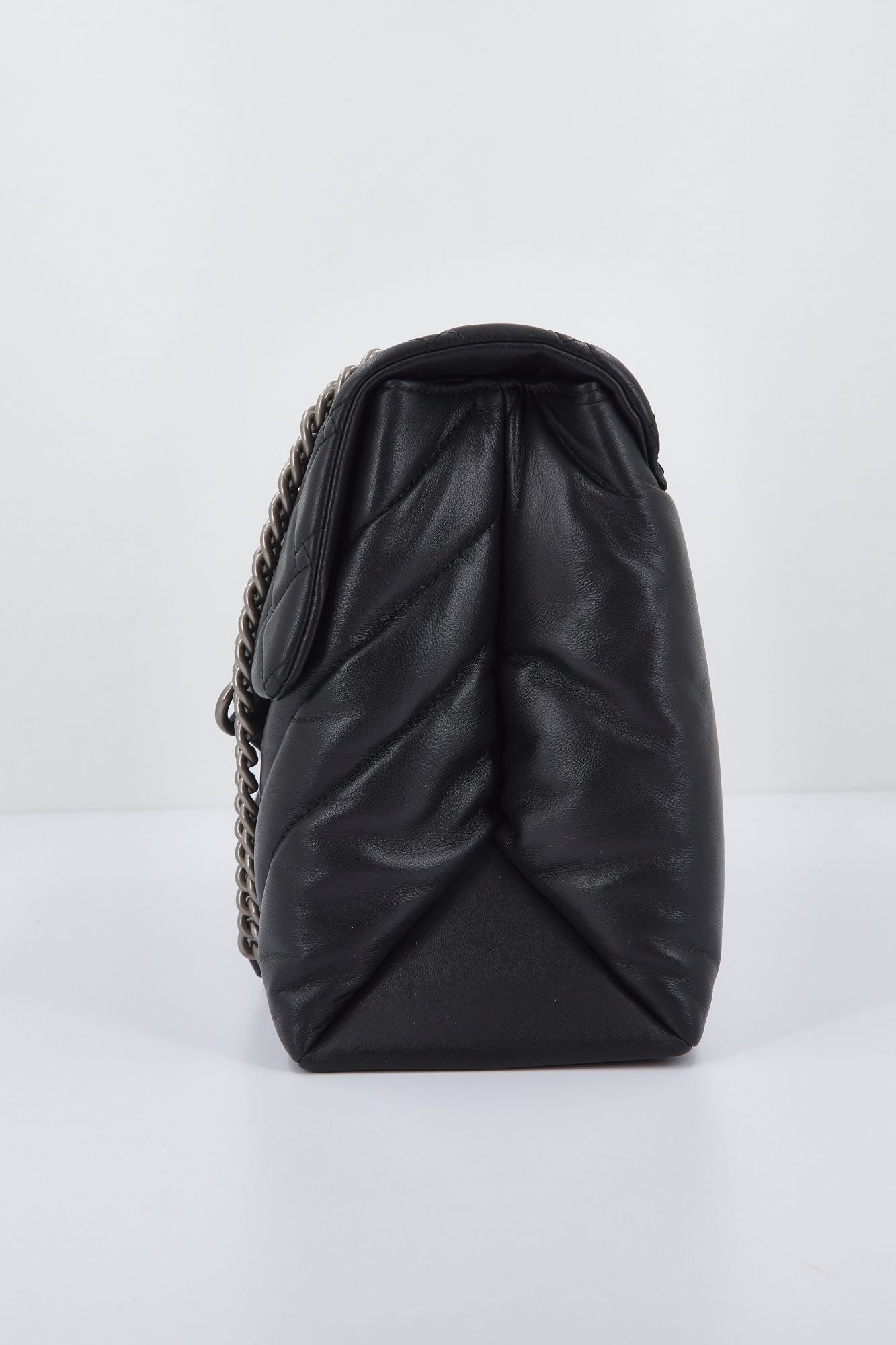 KURT GEIGER LONDON XXL KENSINGTON BAG en color NEGRO (2)