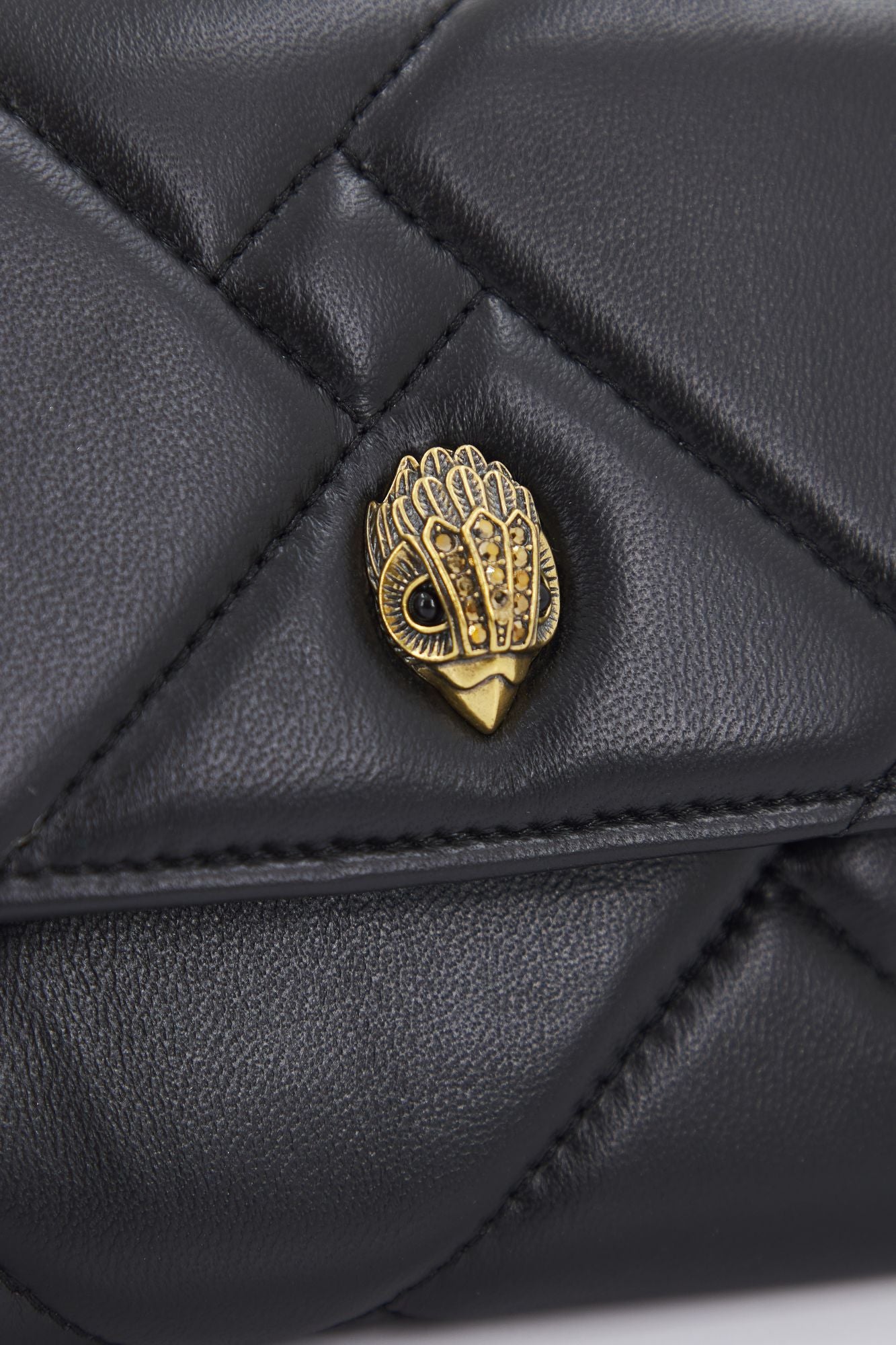 KURT GEIGER LONDON KENSINGTON QUILT WALLET en color NEGRO (3)