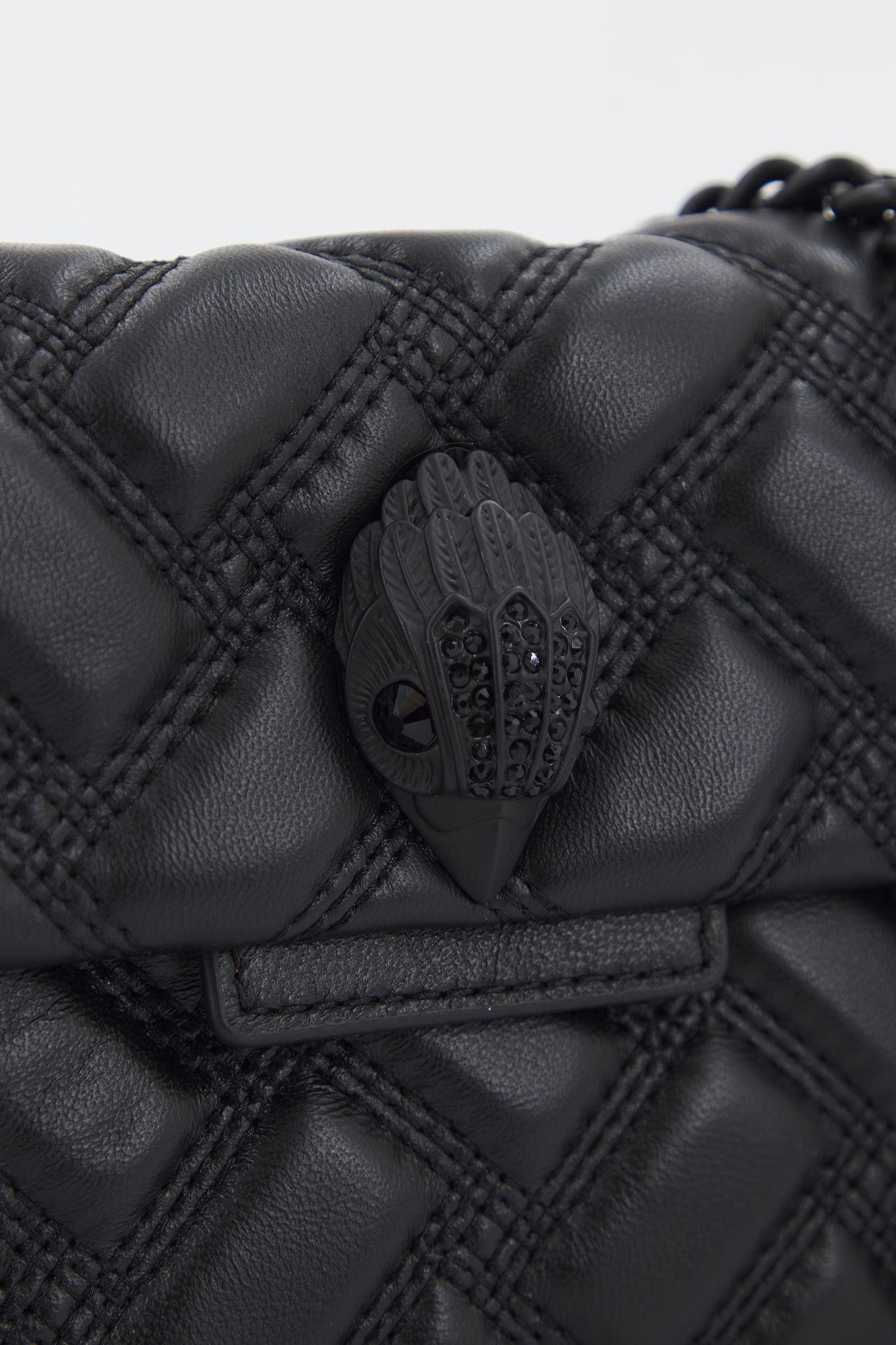 KURT GEIGER LONDON MINI KENSINGTON DRENCH en color NEGRO (4)