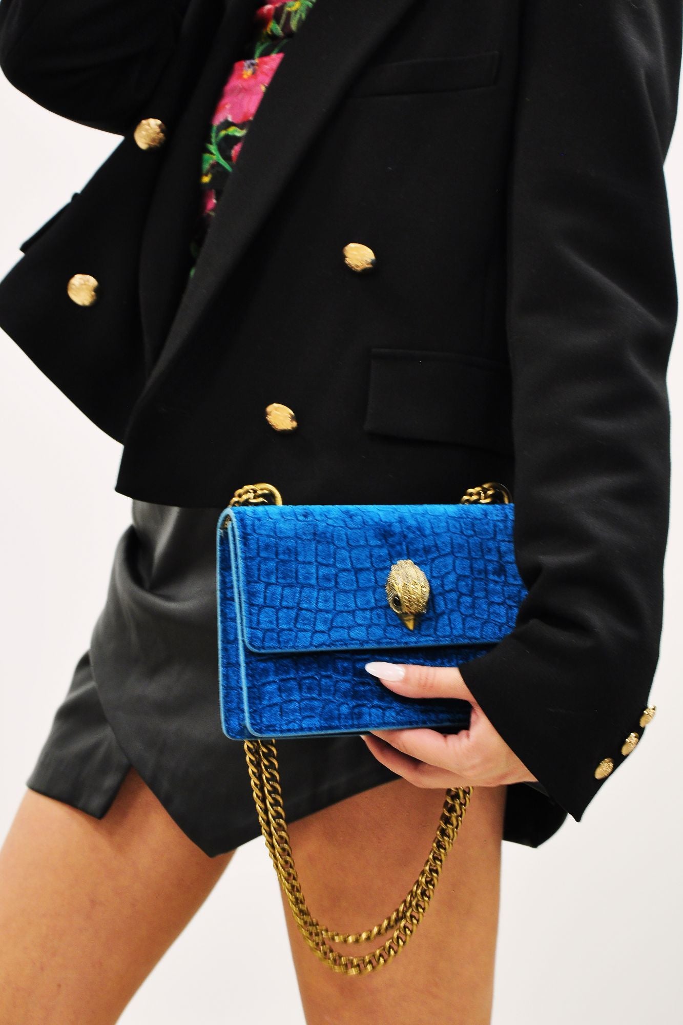 KURT GEIGER LONDON 8058287609K en color AZUL (1)