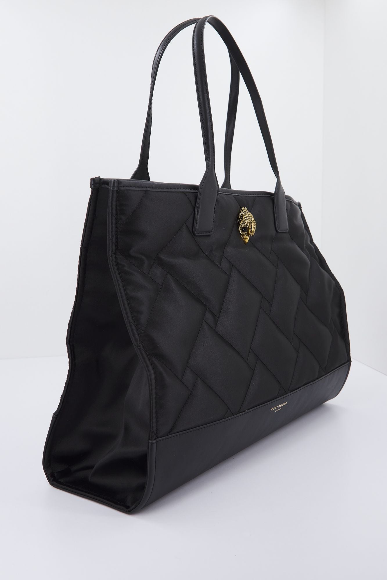 KURT GEIGER LONDON 8471900229K en color NEGRO (2)