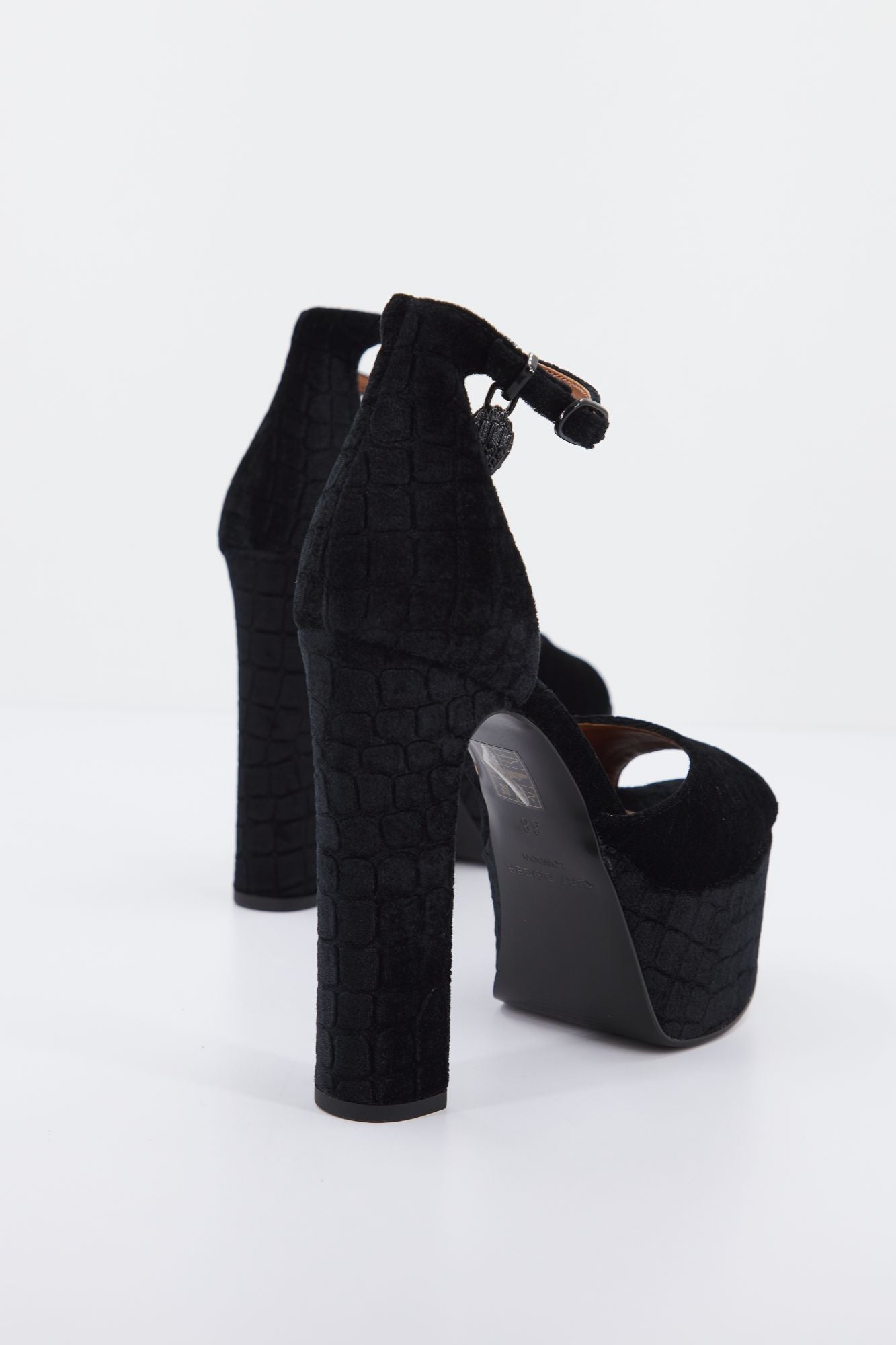 KURT GEIGER LONDON SHOREDITCH HIGH PLATFOR en color NEGRO (3)