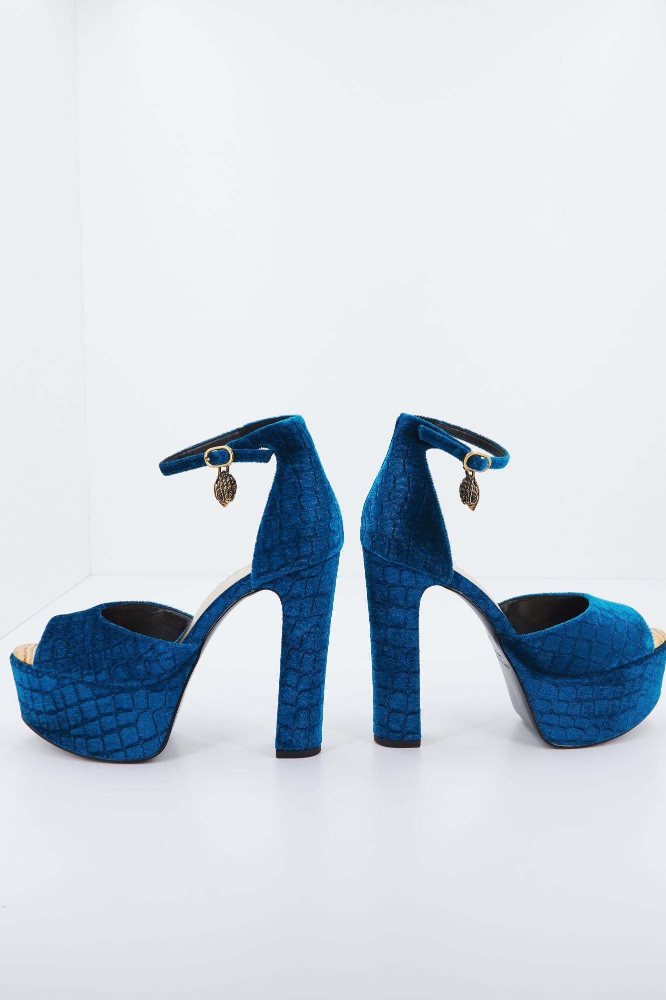 KURT GEIGER LONDON SHOREDITCH HIGH PLATFOR en color AZUL (2)
