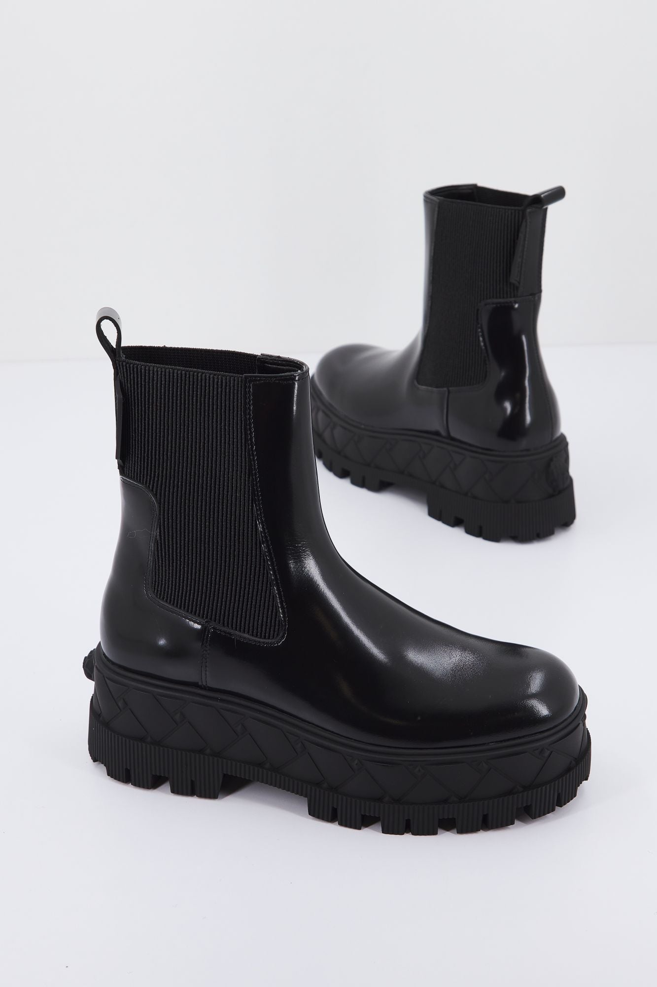 KURT GEIGER LONDON LONDON CHELSEA en color NEGRO (1)