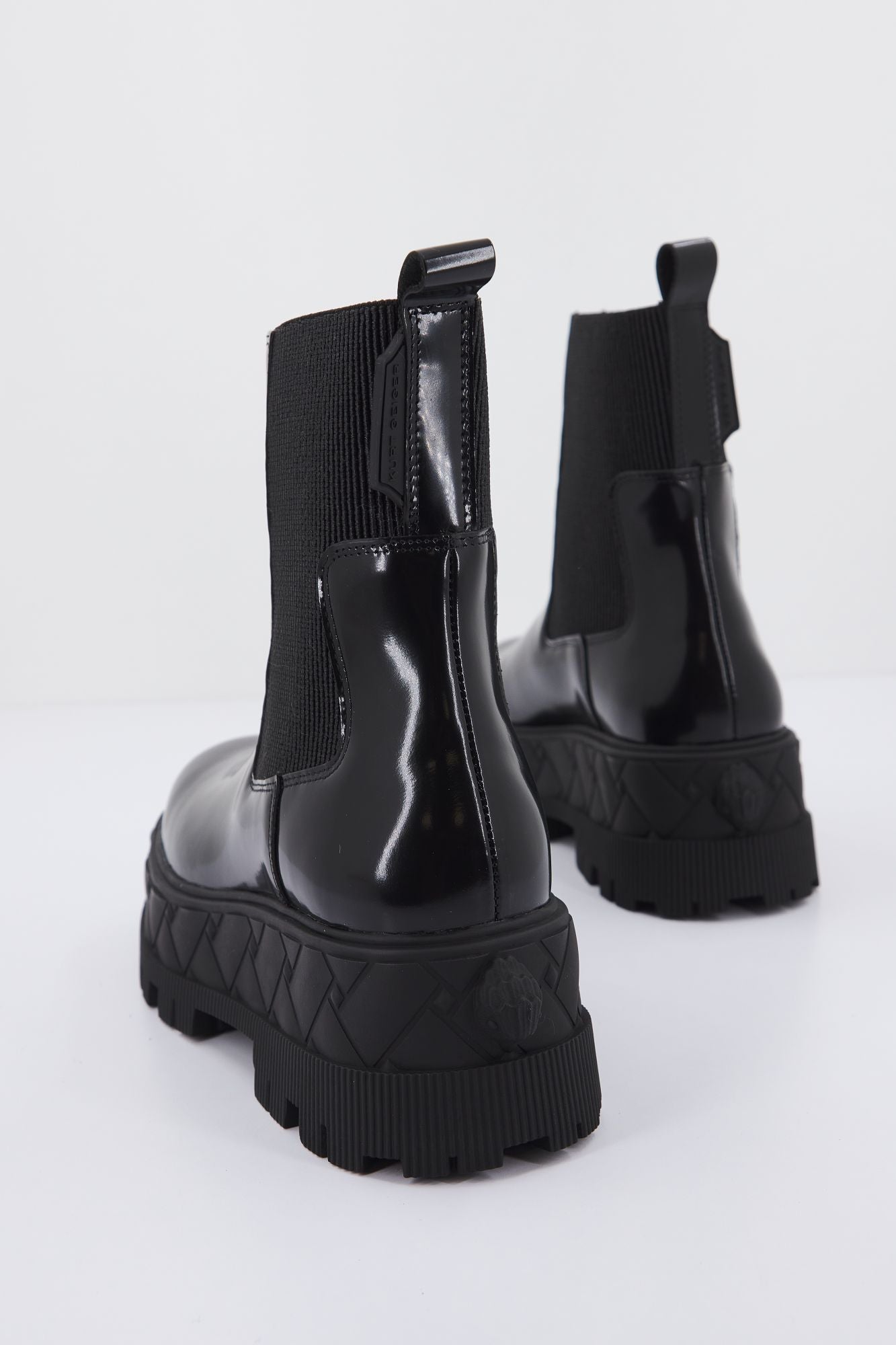 KURT GEIGER LONDON LONDON CHELSEA en color NEGRO (3)