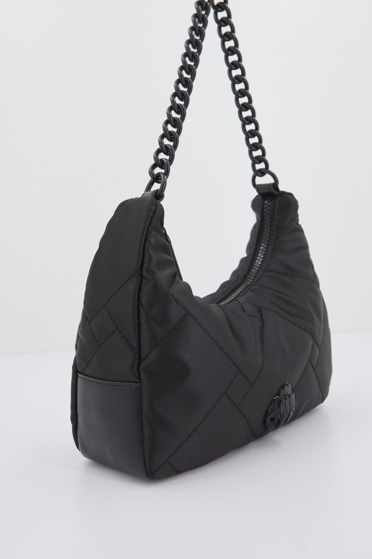 KURT GEIGER LONDON RECYCLED MULTI CROSS BODY en color NEGRO (2)