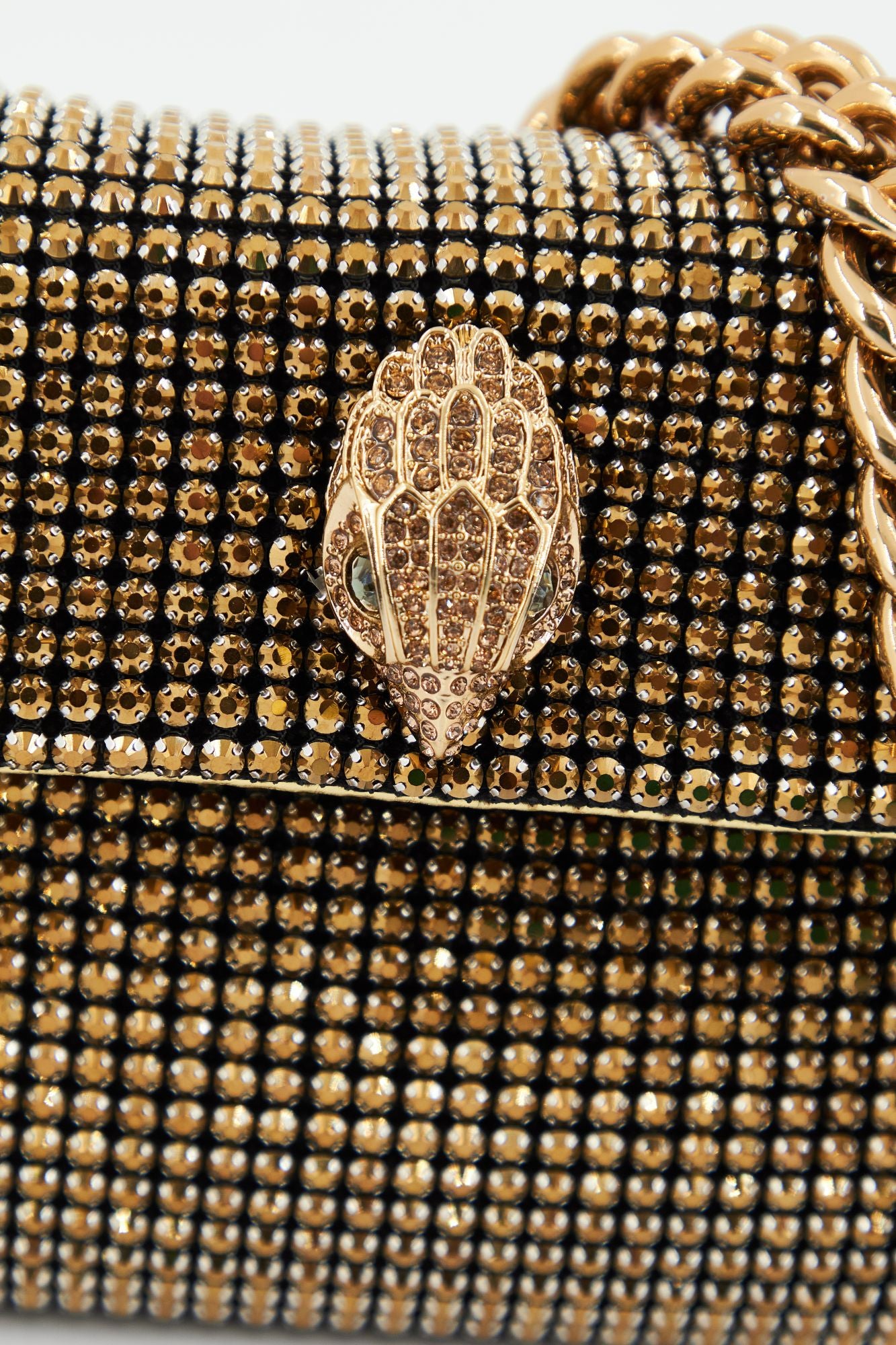 KURT GEIGER LONDON SM PARTY SHOULDER BA en color ORO (4)