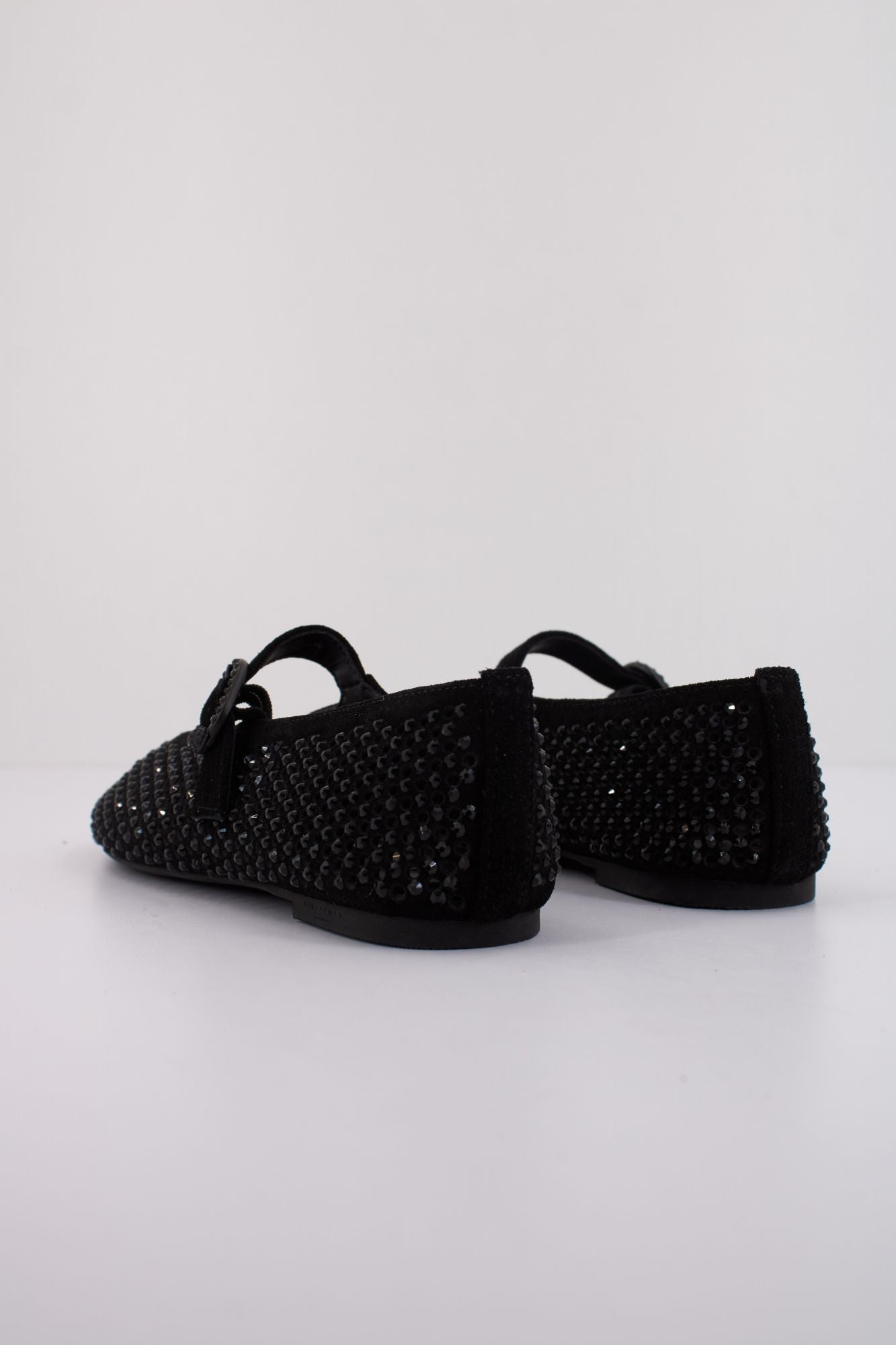 KURT GEIGER LONDON MAYFAIR en color NEGRO (4)