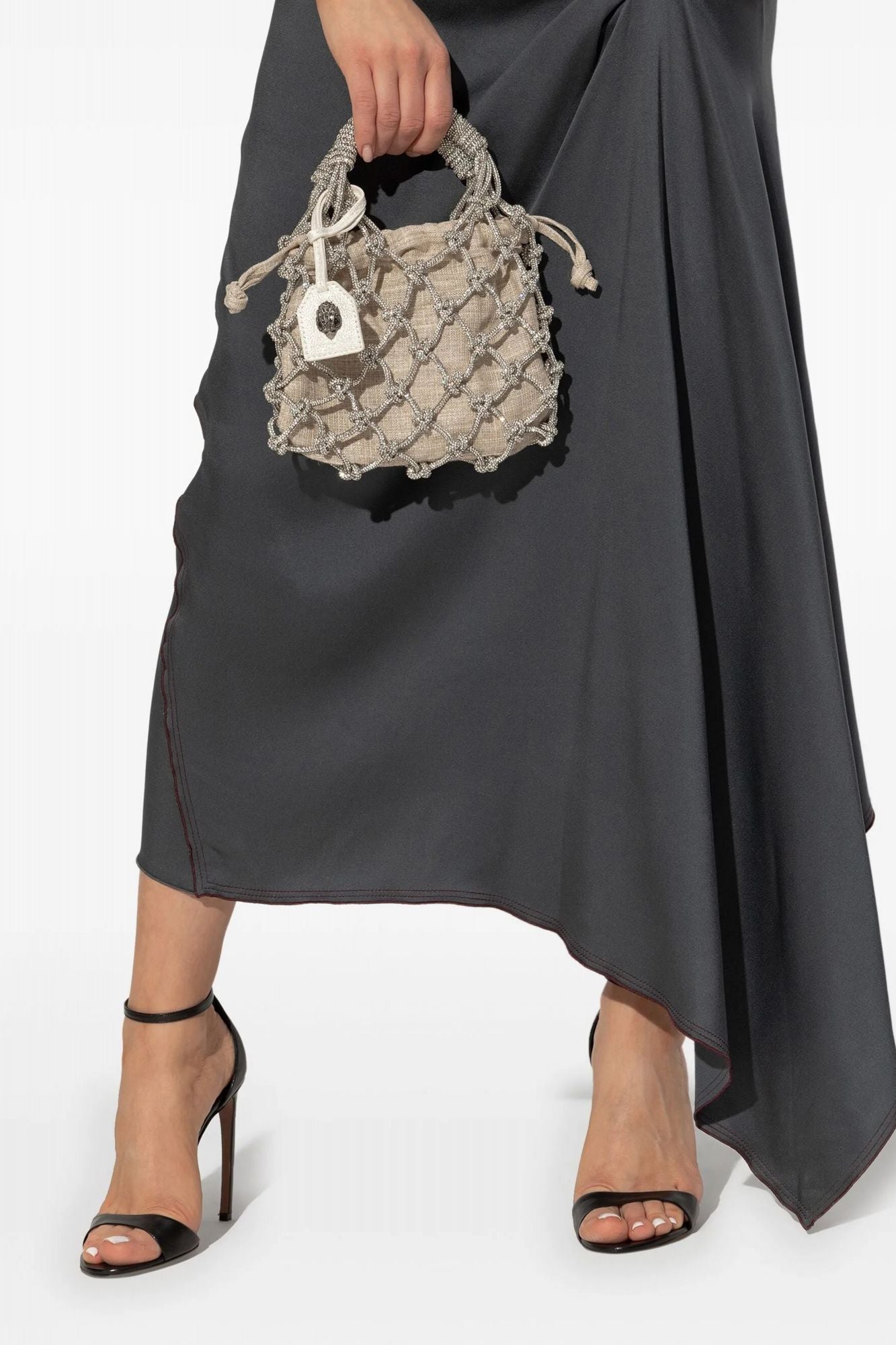 KURT GEIGER LONDON SM MACRAME CRYSTAL BAG en color BEIS (2)