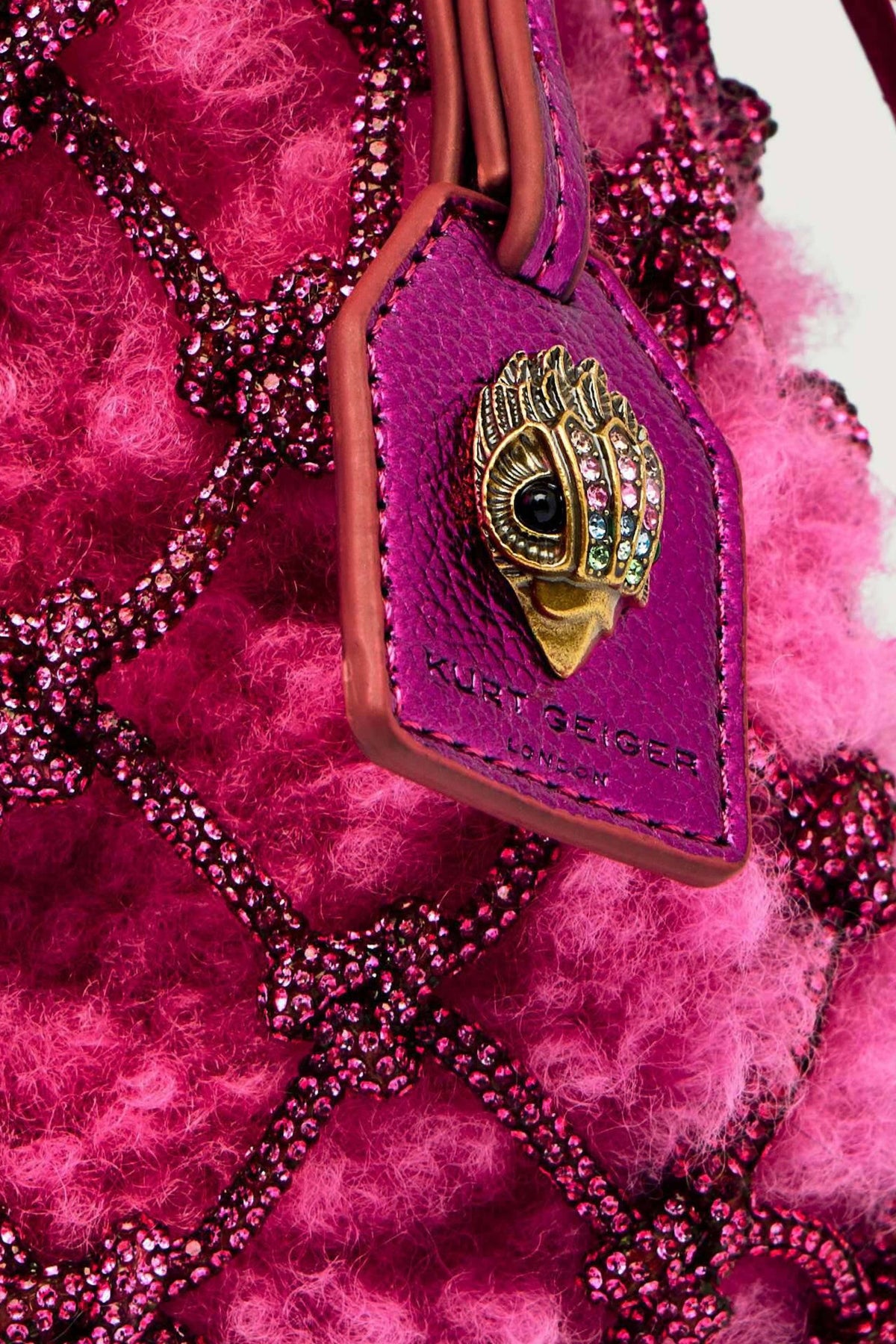 KURT GEIGER LONDON SM MACRAME CRYSTAL BAG en color ROSA (4)