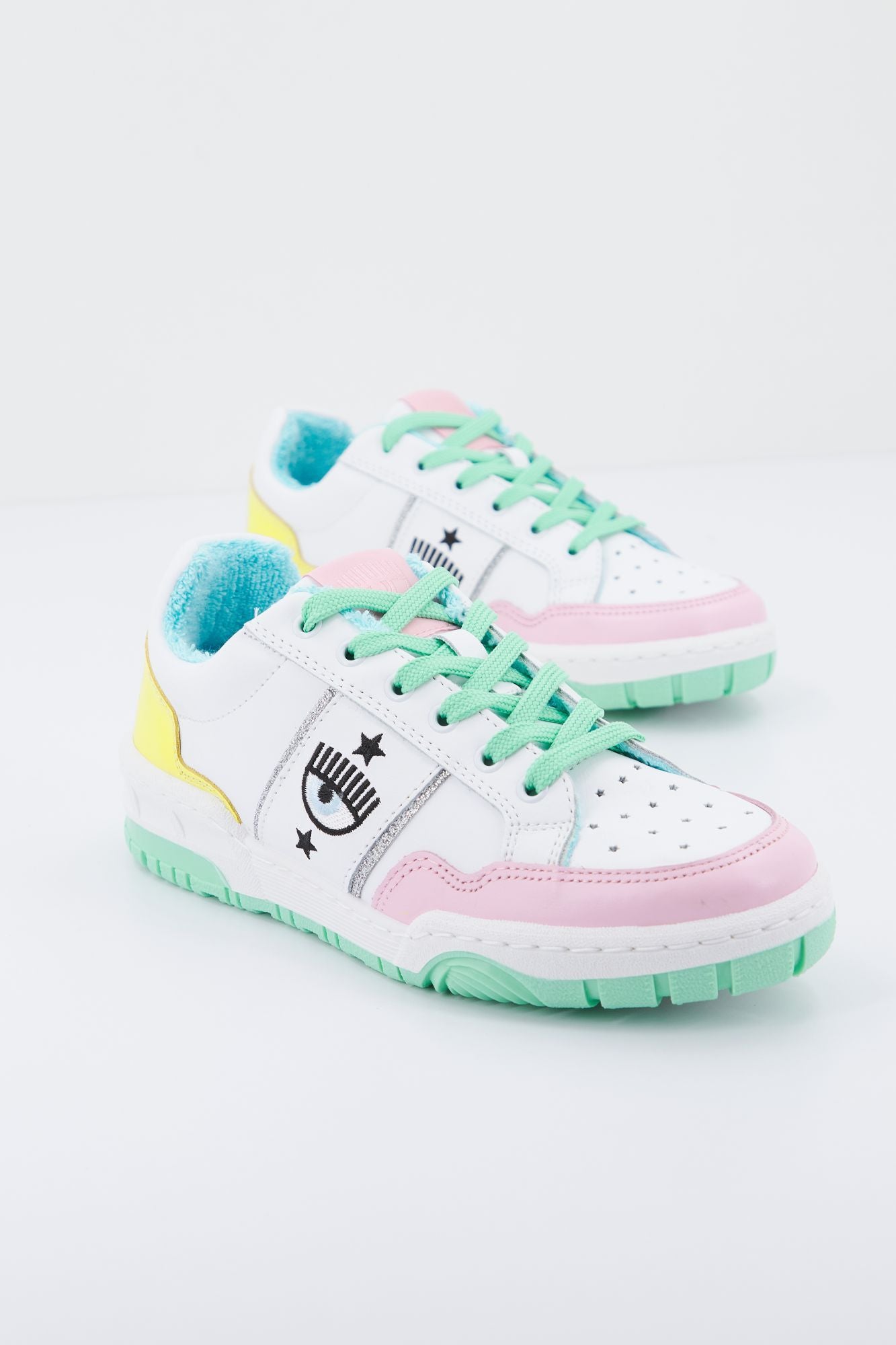 CHIARA FERRAGNI CF3003 en color BLANCO (2)