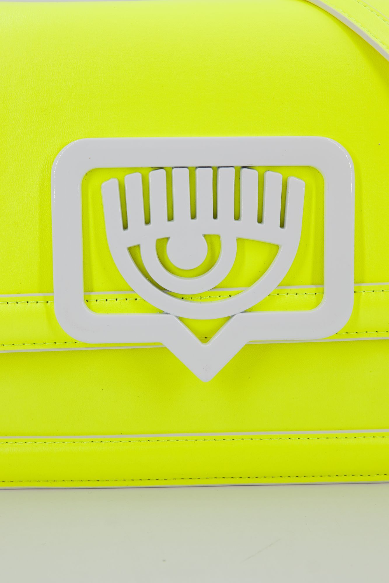 CHIARA FERRAGNI 74SB4BB1 ZS731 en color AMARILLO (4)