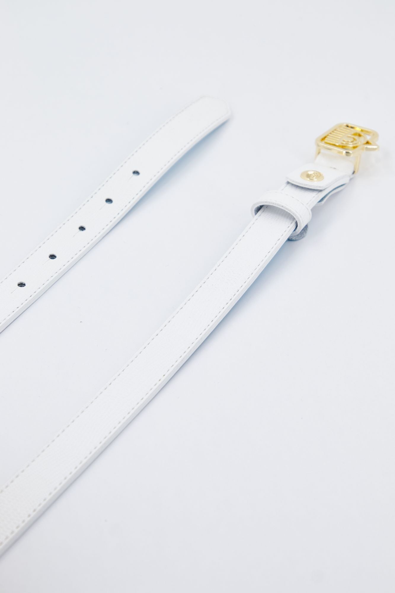 CHIARA FERRAGNI EYETAG BELT WITH PURSES en color BLANCO (4)