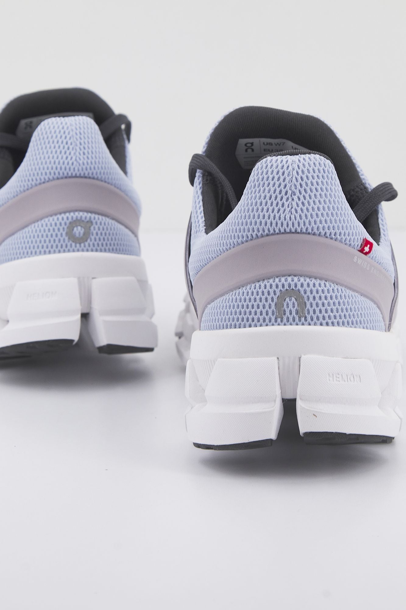 ON RUNNING CLOUDSWIFT 3 AD en color AZUL (3)