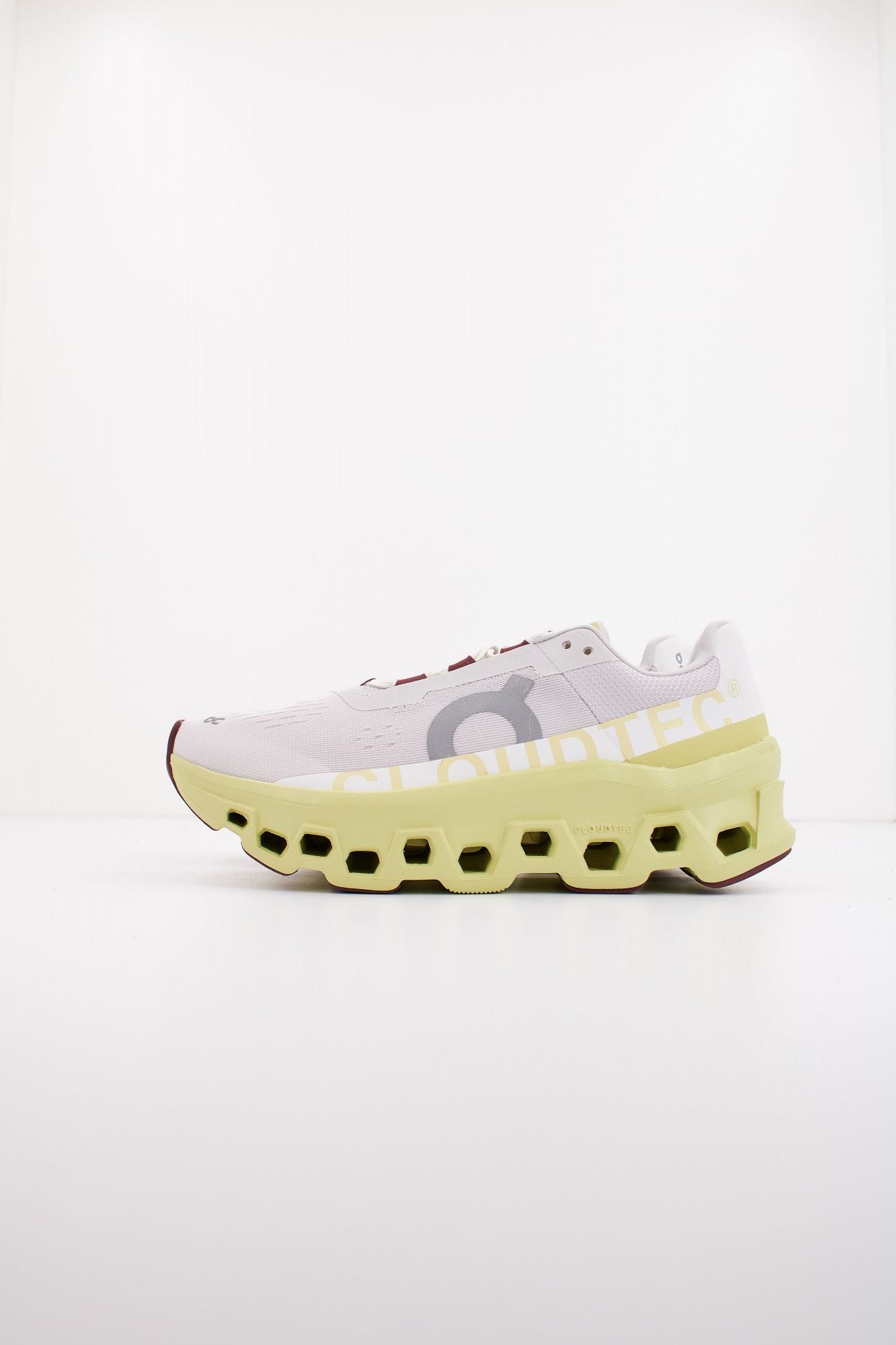 ON RUNNING CLOUDMONSTER W en color BLANCO (1)