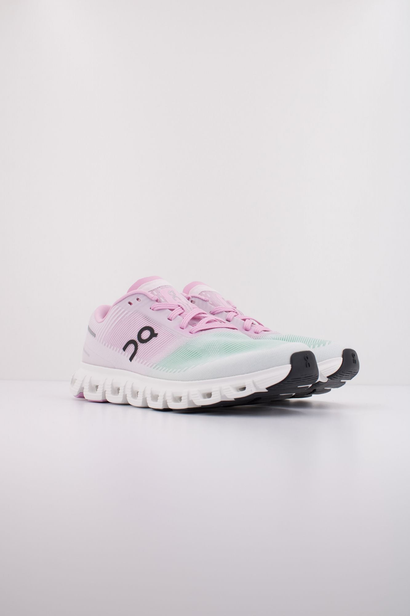 ON RUNNING CLOUD 6 PUSH en color MULTICOLOR (2)