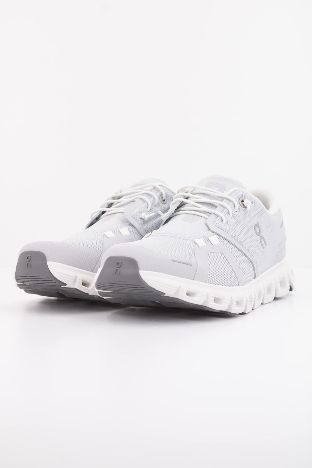 ON RUNNING CLOUD 6 W en color AZUL (2)