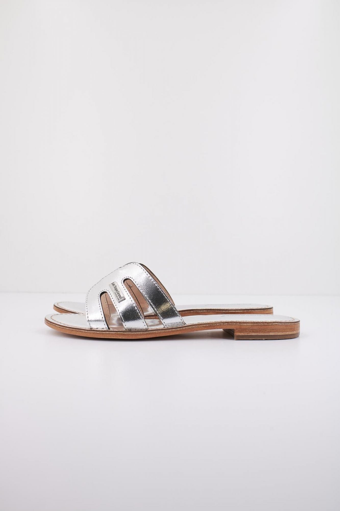 LES TROPEZIENNES DAMIA en color PLATA (1)