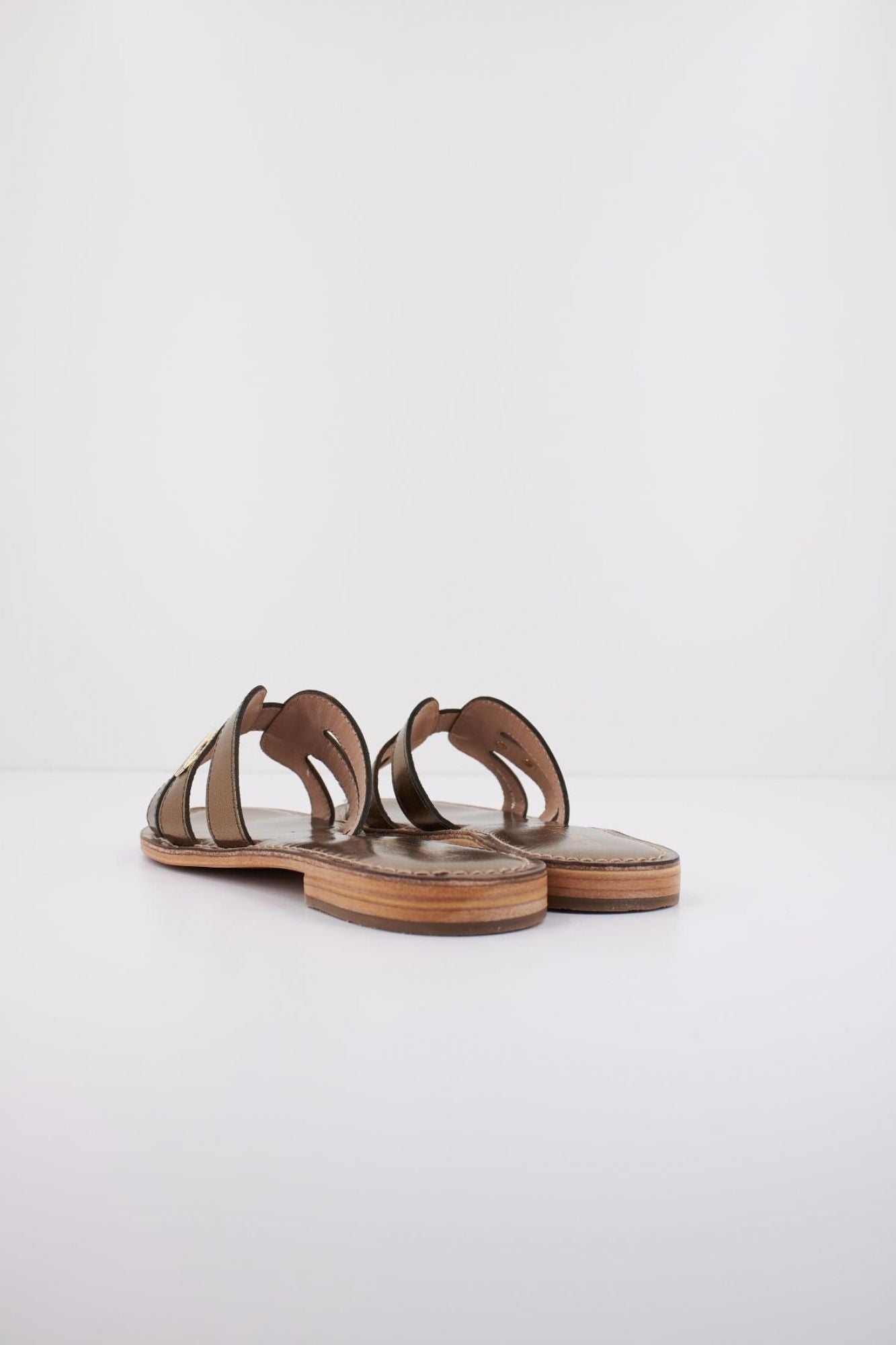 LES TROPEZIENNES C330024 en color BRONCE (3)