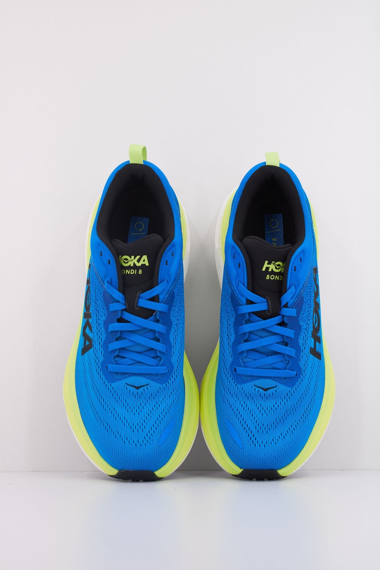 HOKA BONDI 8 en color AZUL (3)