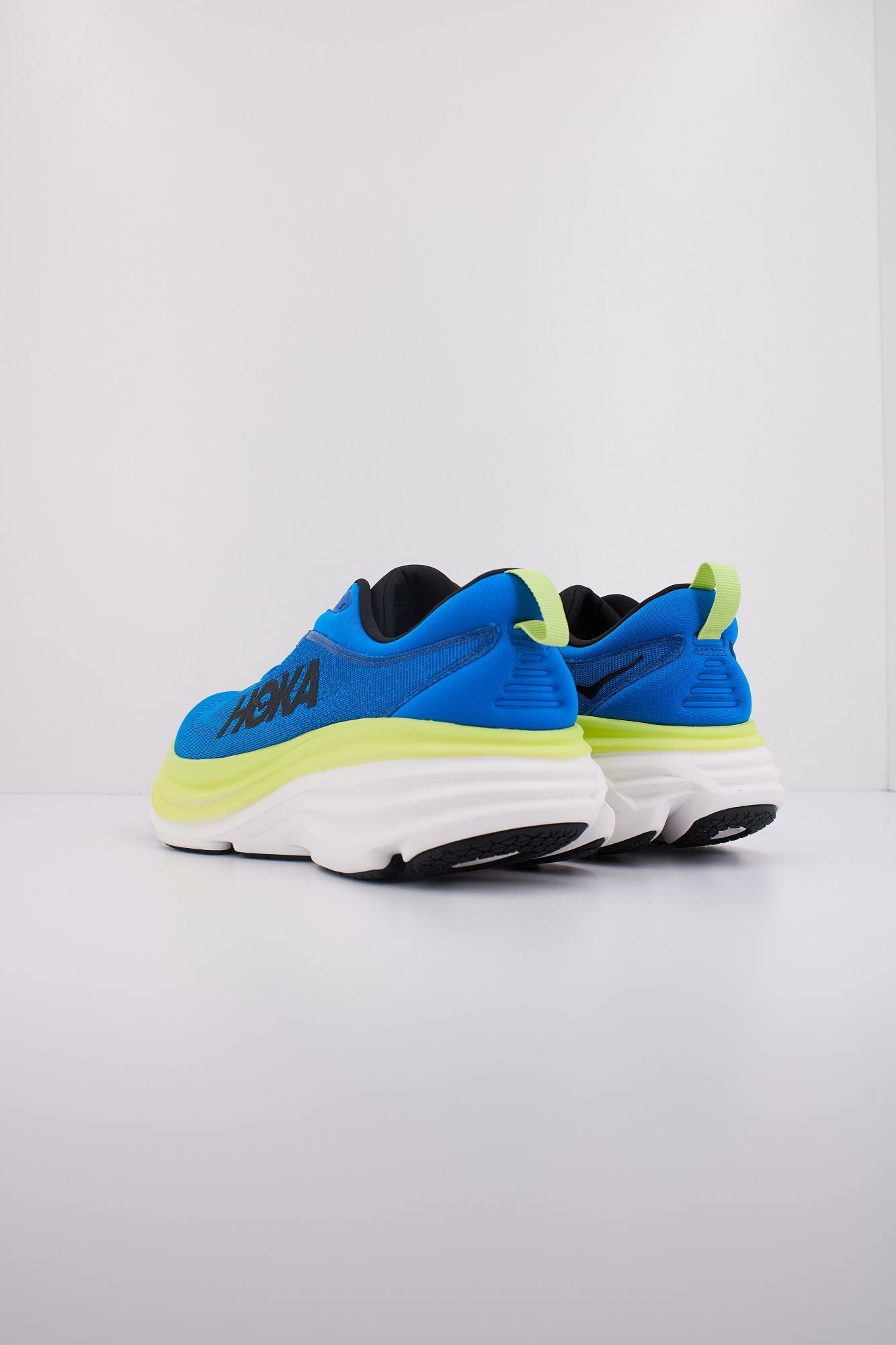 HOKA BONDI 8 en color AZUL (4)