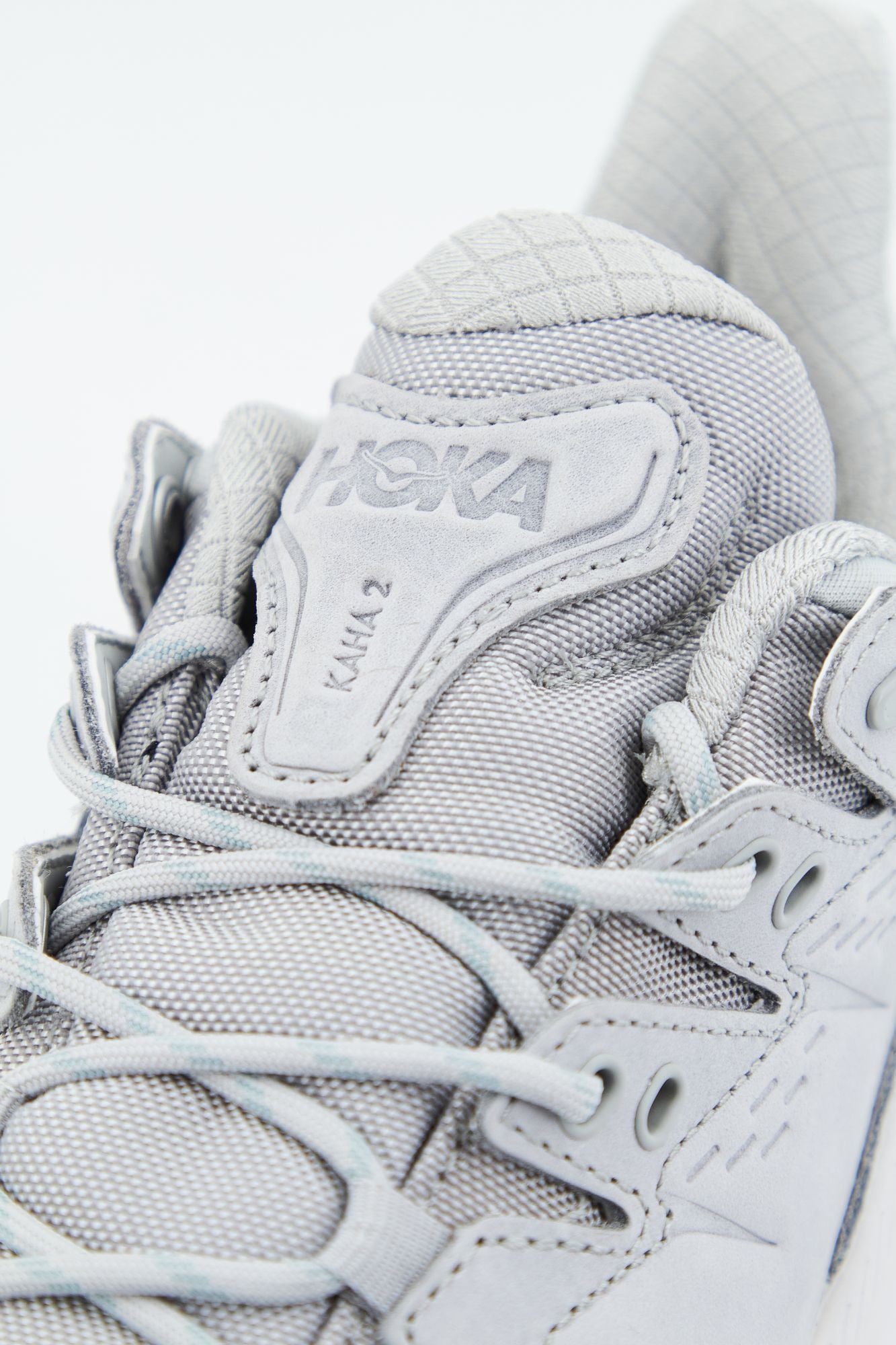 HOKA U KAHA 2 LOW GTX en color GRIS (4)