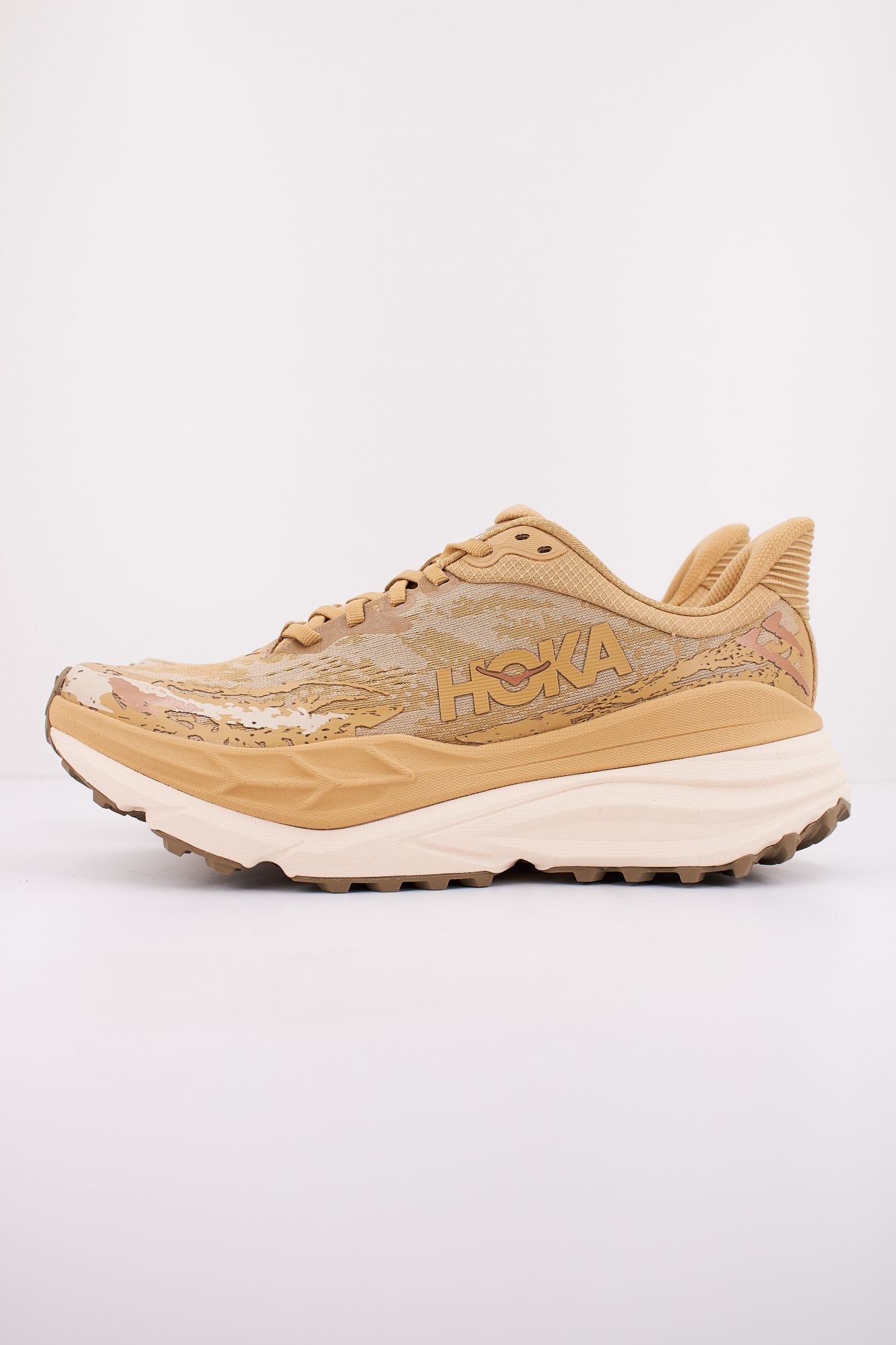 HOKA STINSON 7 en color MARRON (1)