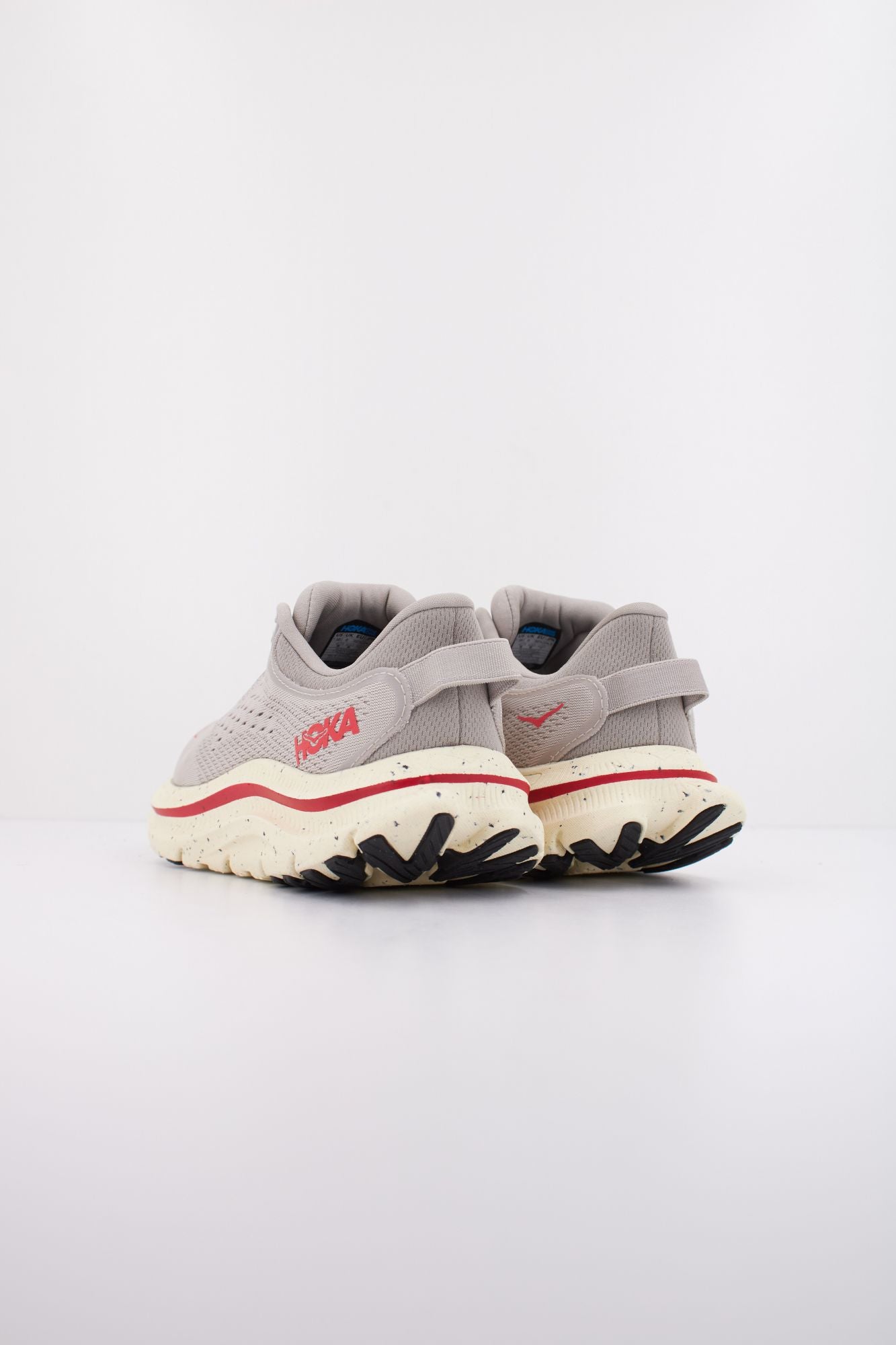 HOKA KAWANA 2 en color GRIS (4)
