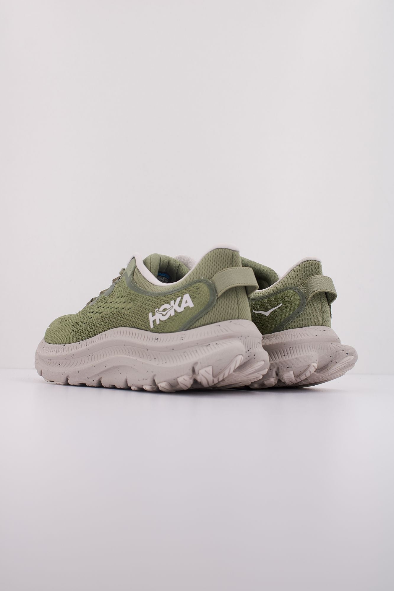 HOKA KAWANA 2 en color VERDE (4)