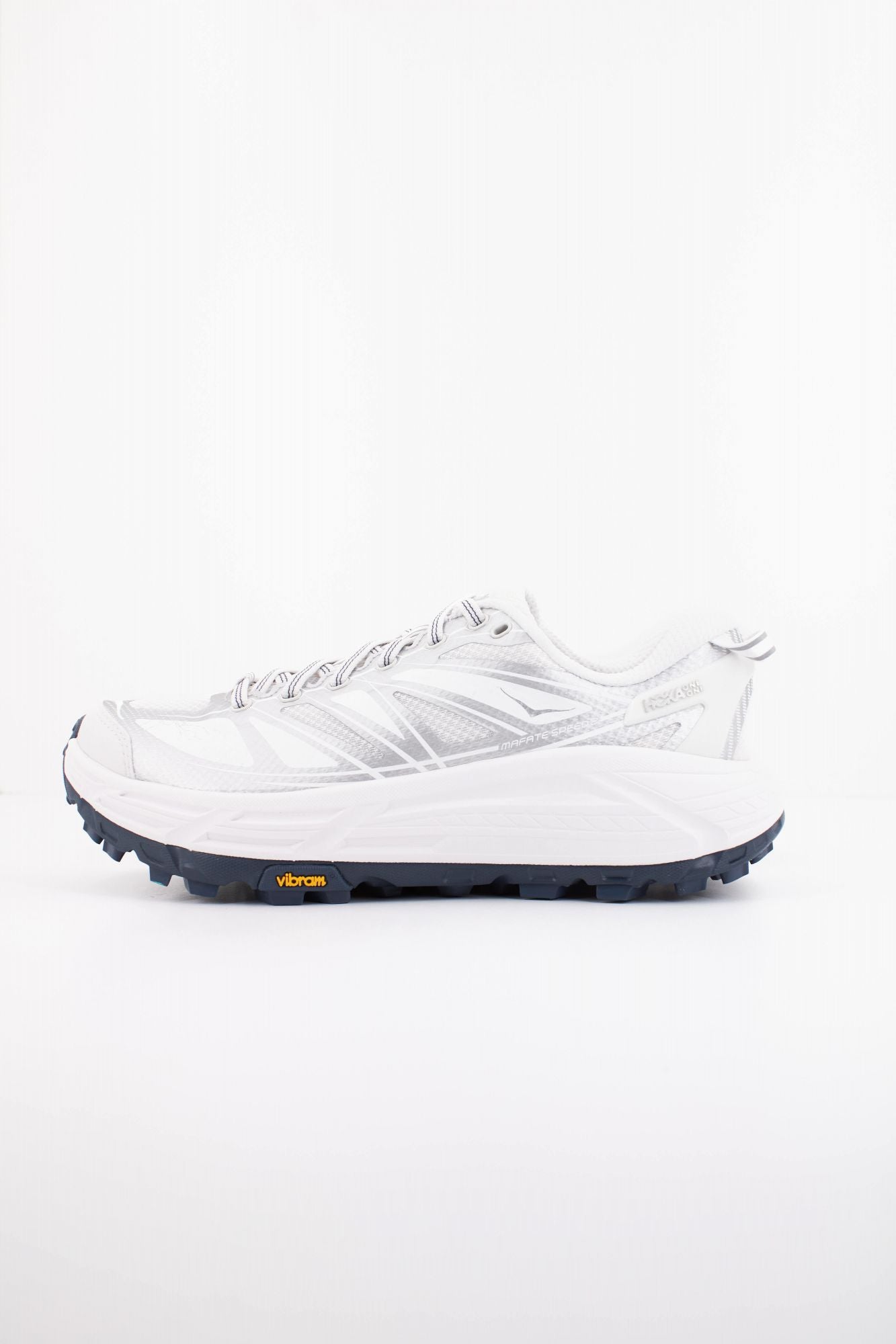 HOKA U MAFATE SPEED en color BLANCO (1)