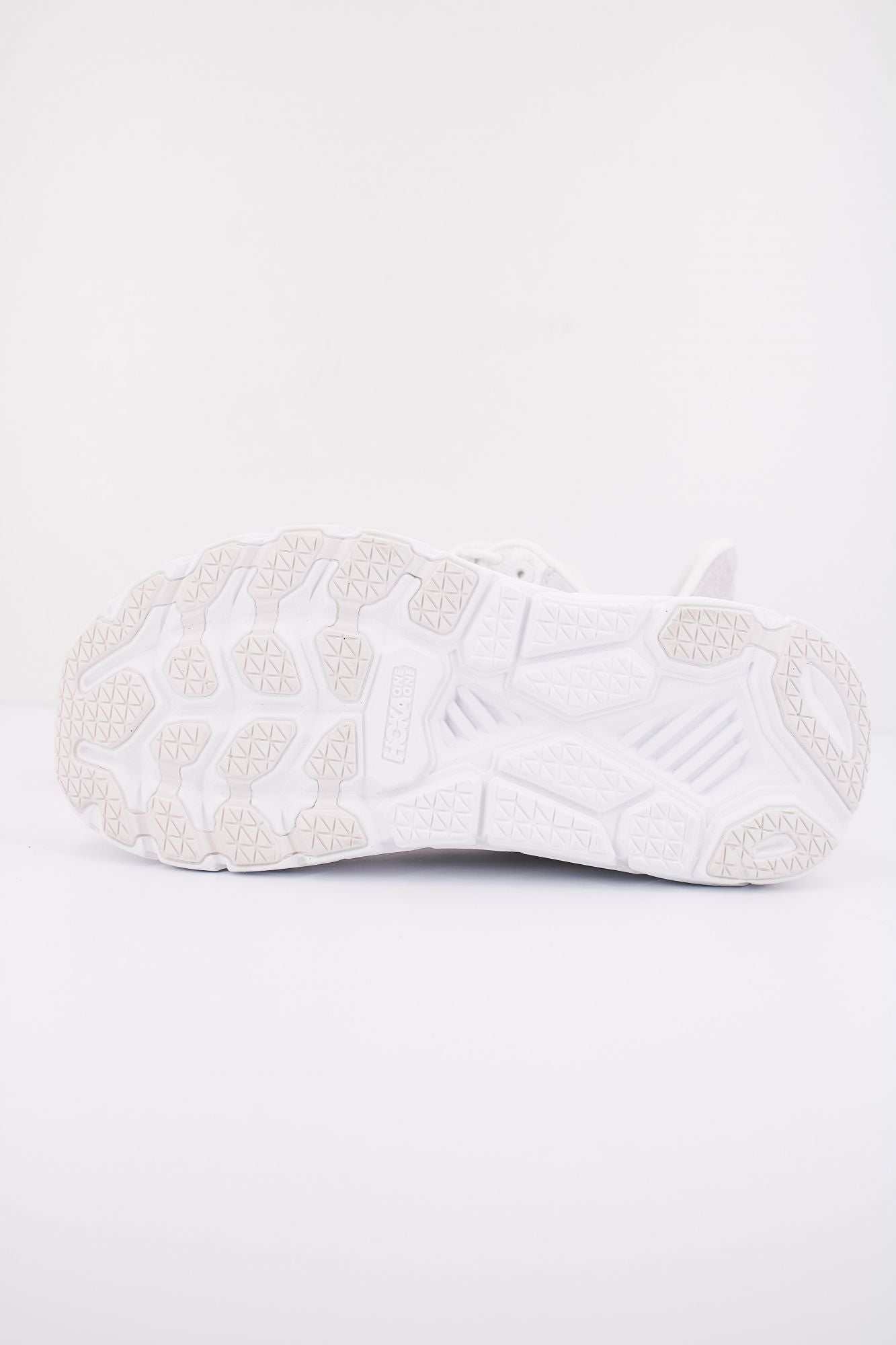 HOKA U CLIFTON LS en color BLANCO (5)