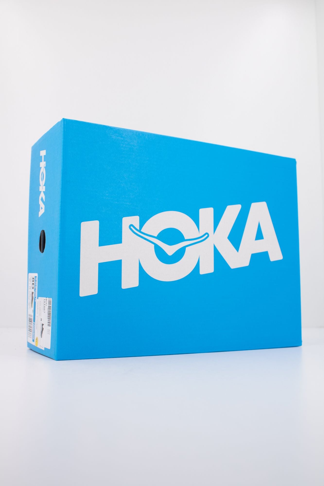 HOKA CLIFTON 10 en color NEGRO (6)