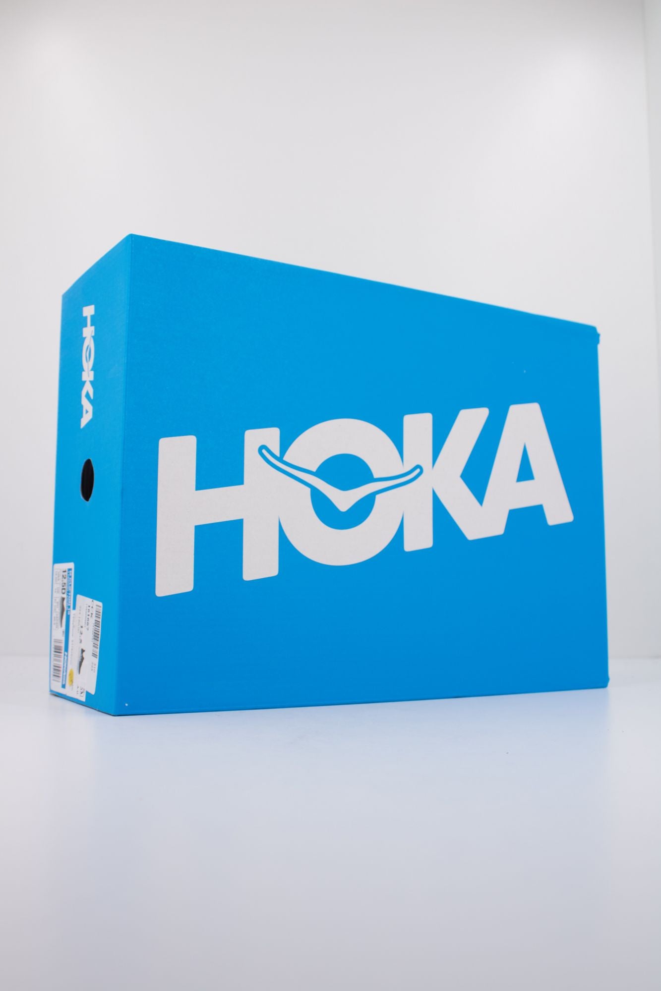 HOKA CLIFTON 10 en color GRIS (6)