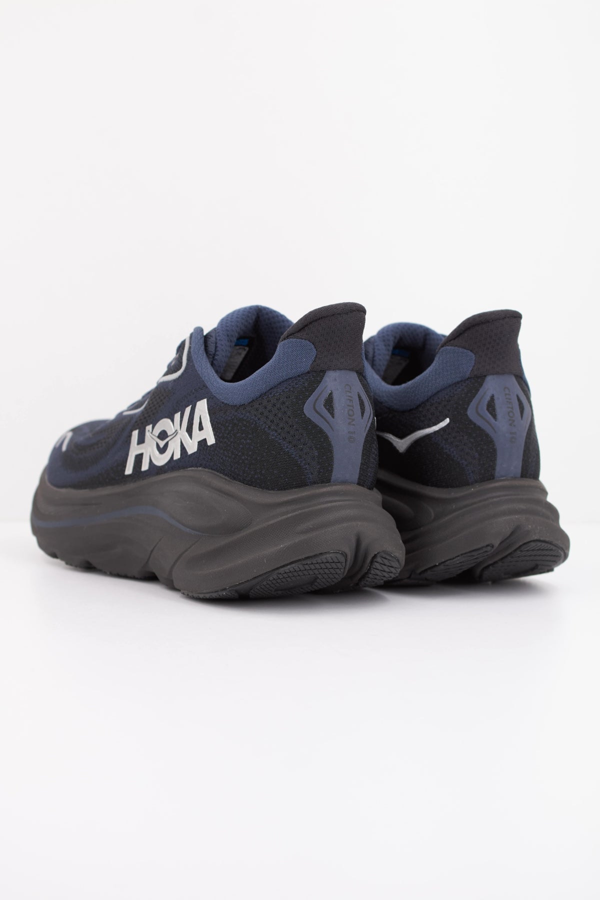 HOKA CLIFTON 10 en color AZUL (4)