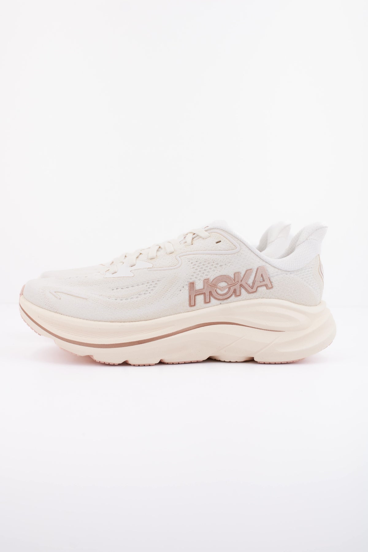 HOKA W CLIFTON 10 en color BLANCO (1)
