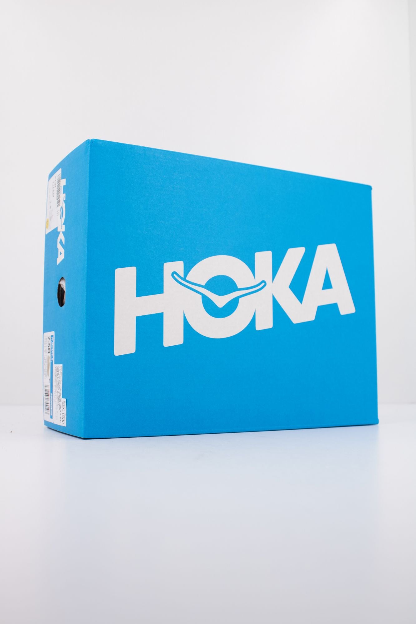 HOKA W BONDI 9 en color BEIS (6)