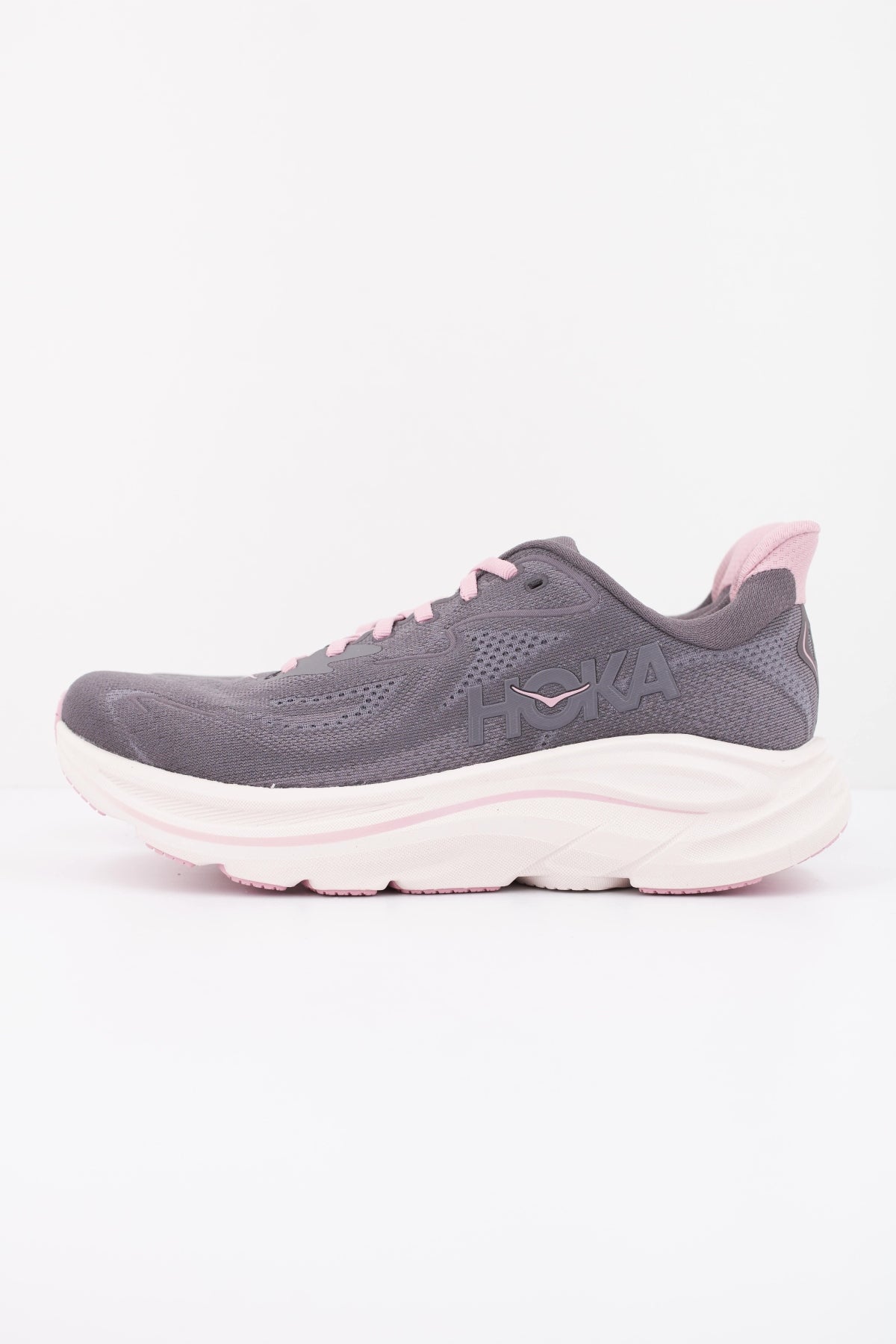 HOKA W CLIFTON 10 en color GRIS (1)