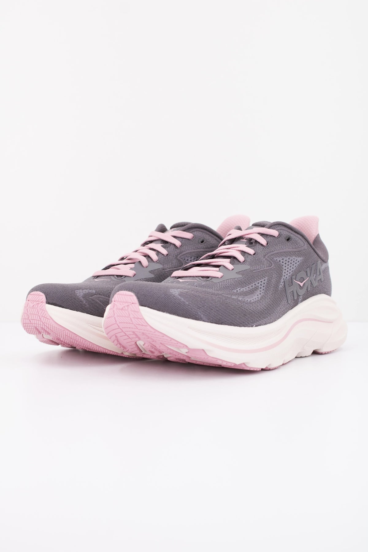 HOKA W CLIFTON 10 en color GRIS (2)