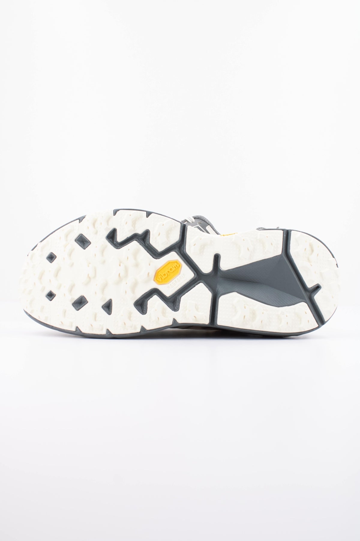 HOKA 1162710HO en color BLANCO (5)