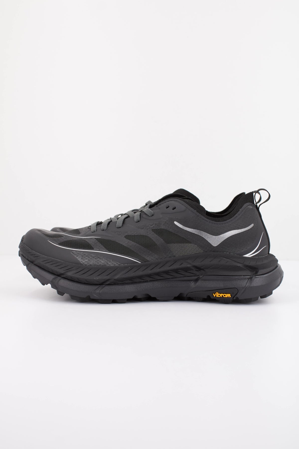 HOKA U MAFATE SPEED en color NEGRO (1)
