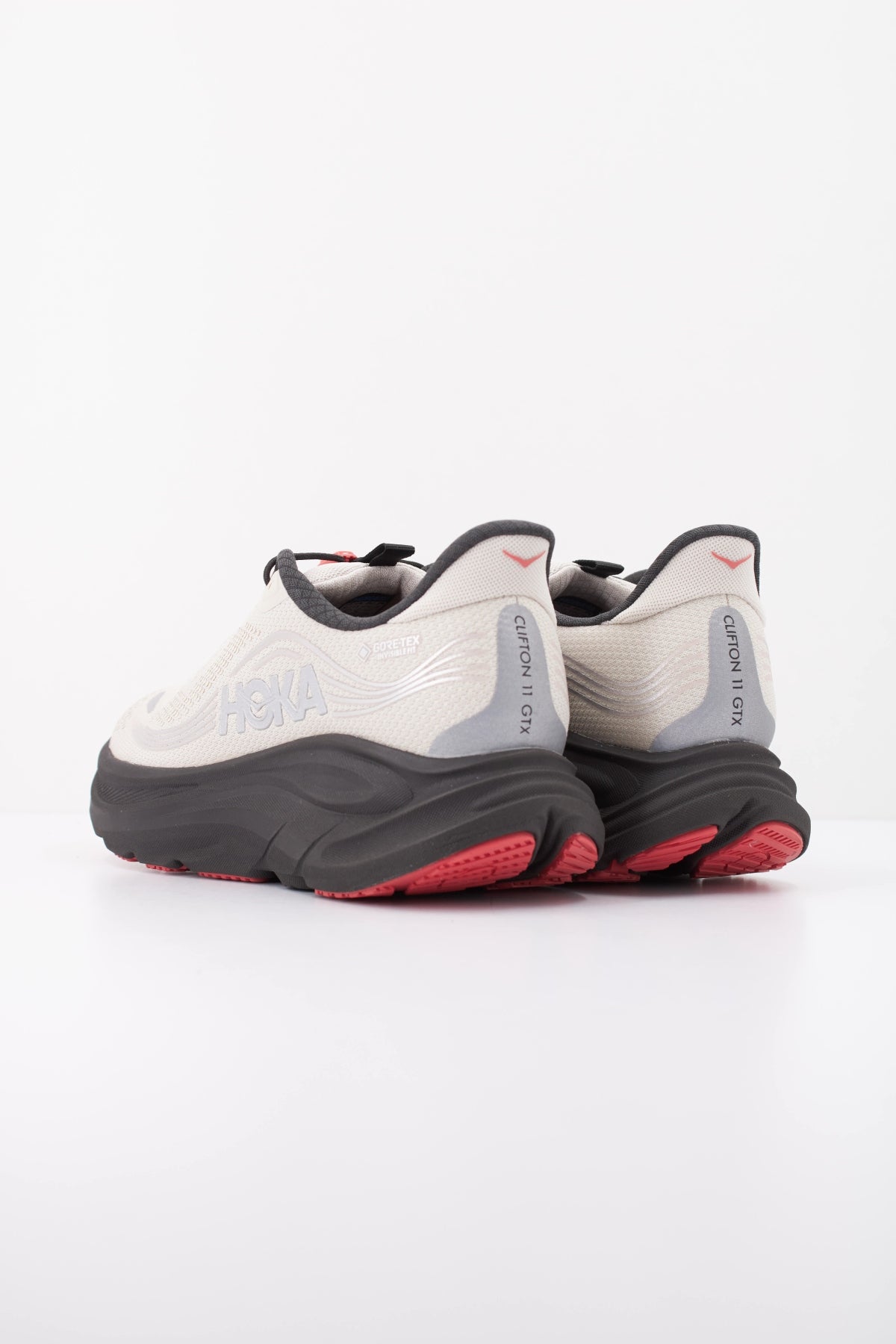 HOKA 1176574HO ZAPATILLA CLIFTON 11 GTX en color BEIS (4)