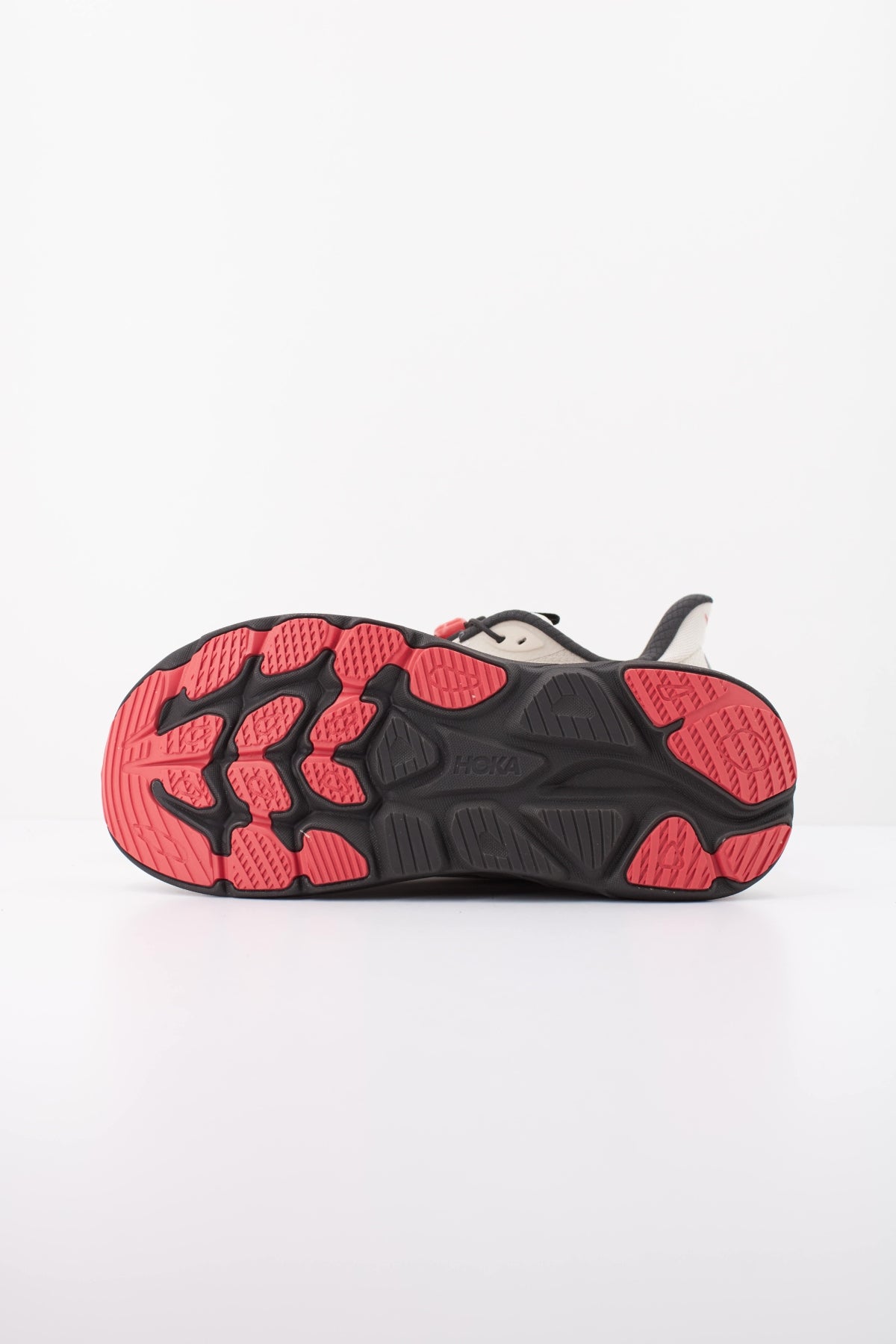 HOKA CLIFTON 11 GTX 1176574 en color BEIS (5)