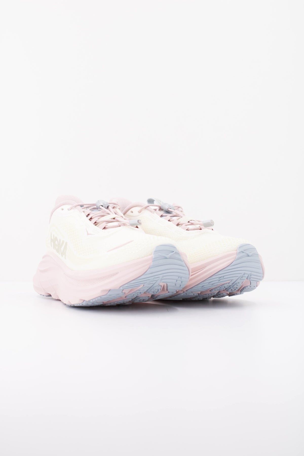 HOKA CLIFTON 11 GTX 1183115 en color BLANCO (2)