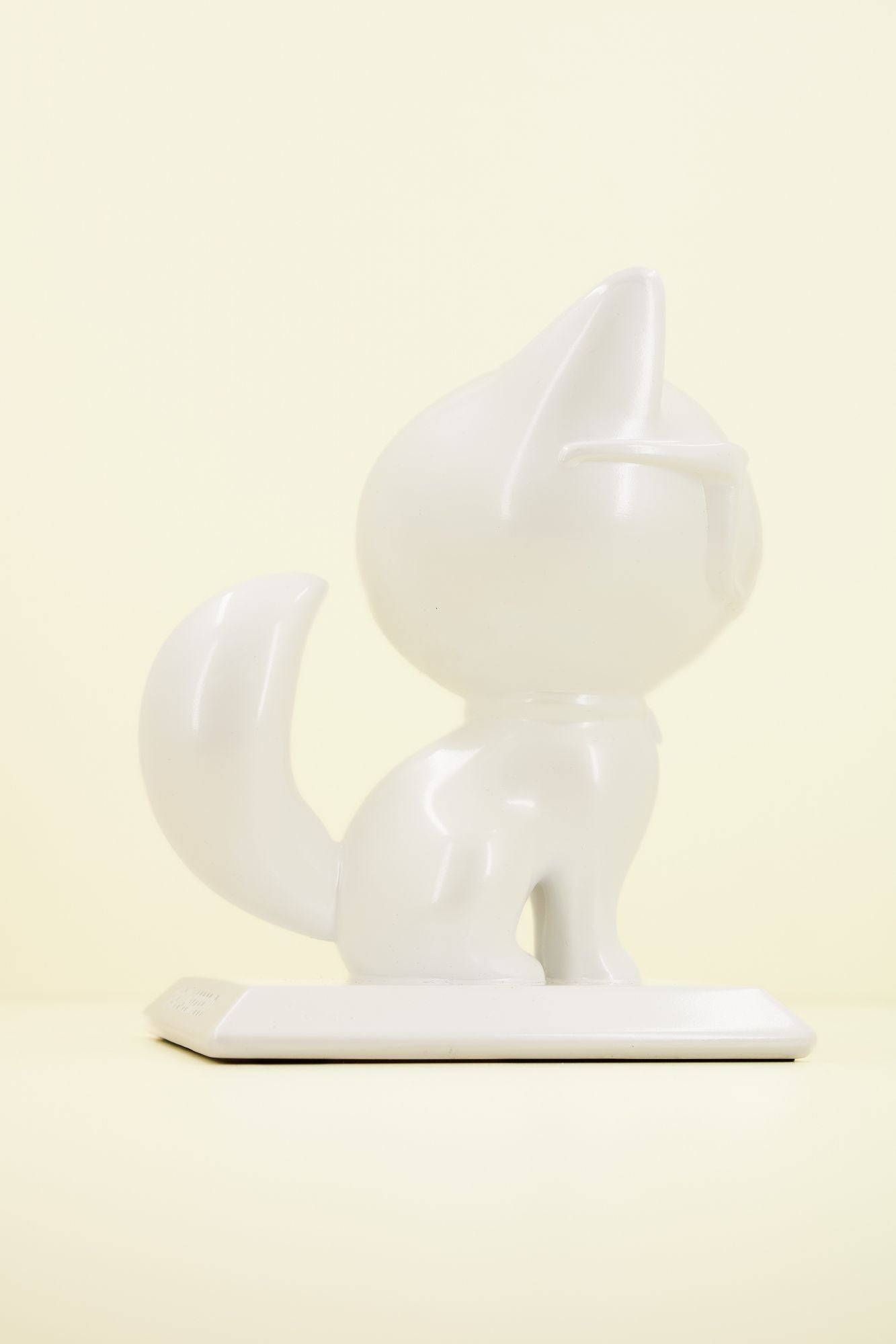 KARL LAGERFELD K/IKONIK 2.0 CHOUP STATUE en color BLANCO (2)