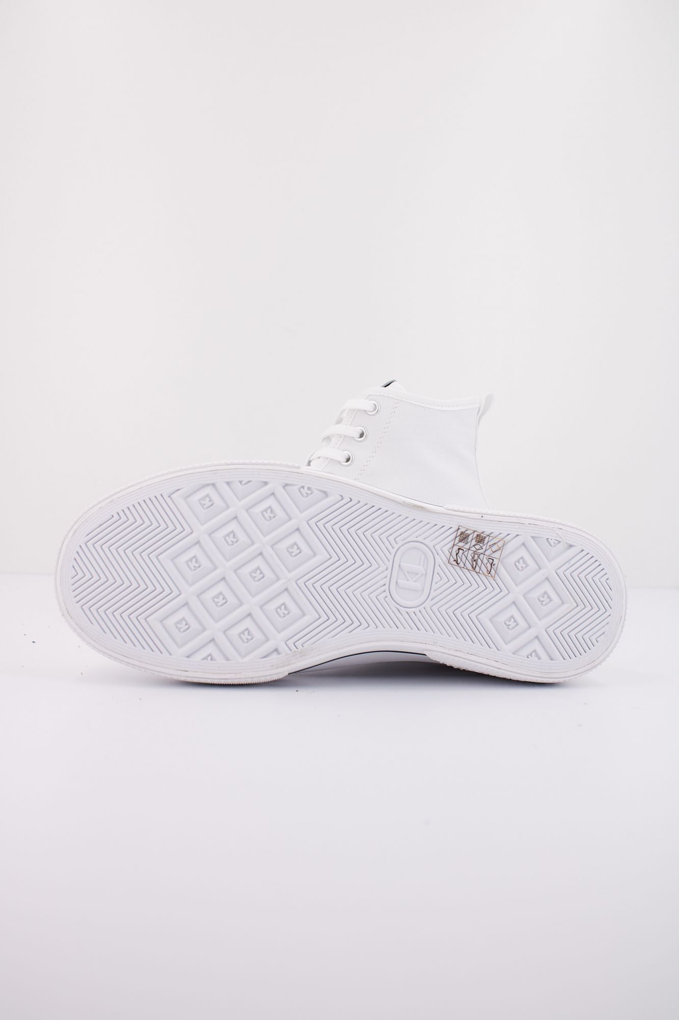 KARL LAGERFELD KAMPUS MAX III TWIN NFT HI en color BLANCO (5)