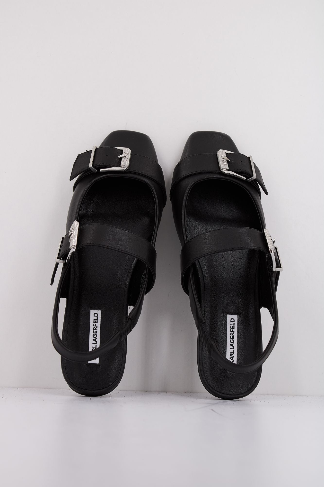 KARL LAGERFELD KONNIE DOUBLE BUCKLE SLING en color NEGRO (3)