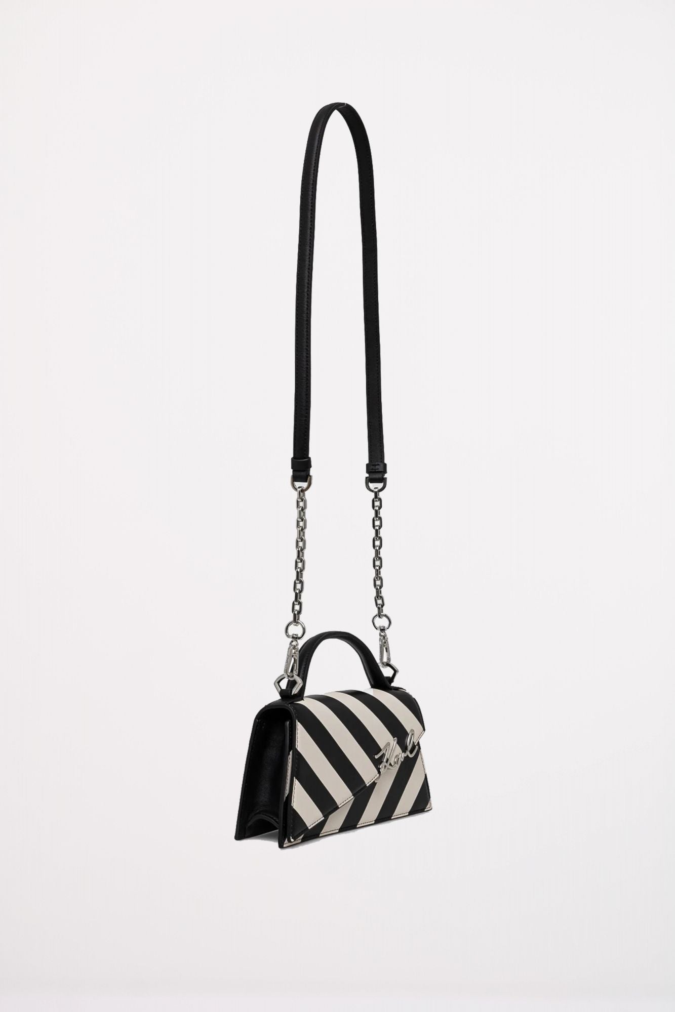 KARL LAGERFELD SIGNATURE SP SLIM CROSSBOD en color NEGRO (2)